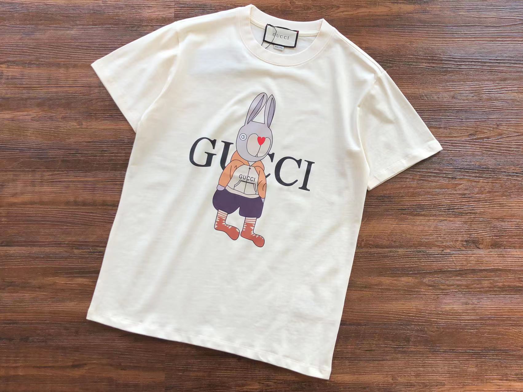 Gucci T-shirt