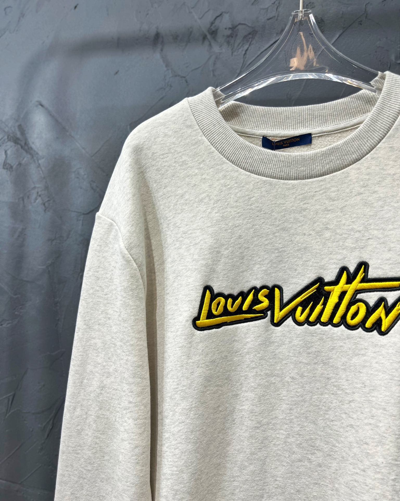 Louis Vuitton Sweatshirt
