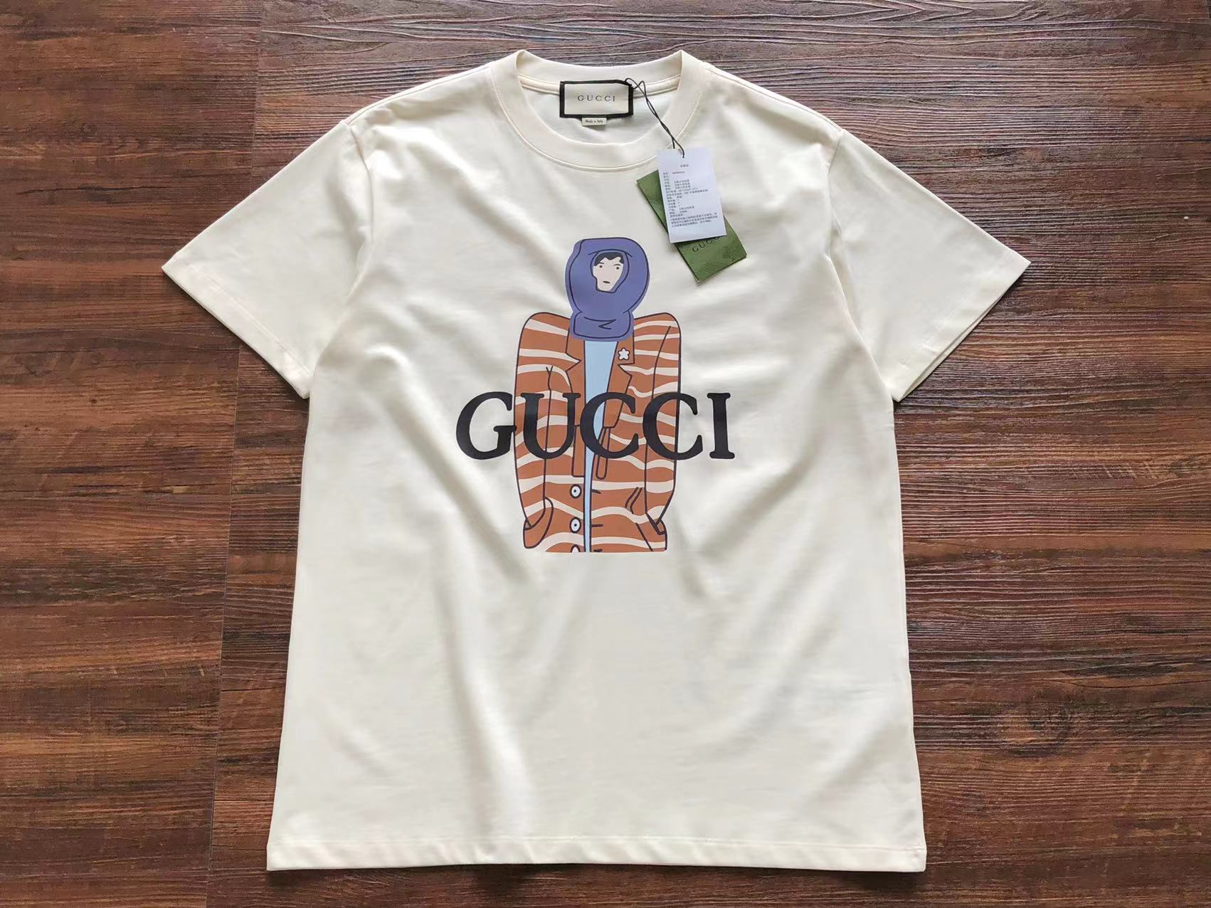 Gucci T-shirt