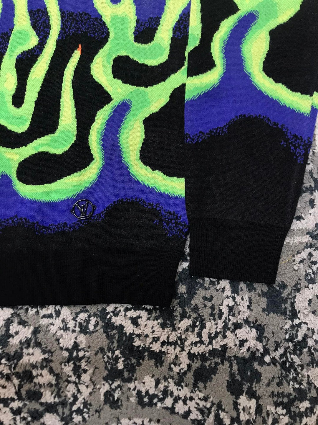 Louis Vuitton Sweatshirt