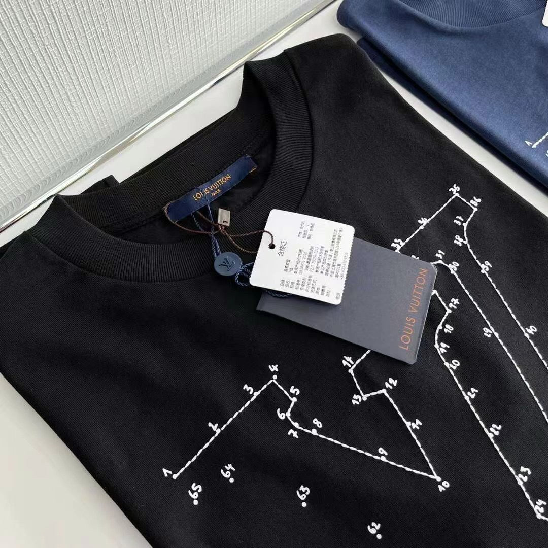 Louis Vuitton T-shirt