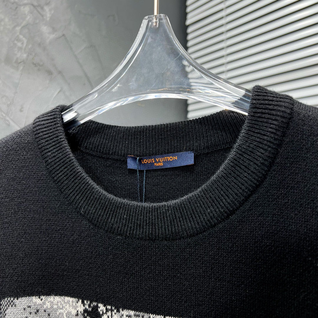 Louis Vuitton Sweatshirt