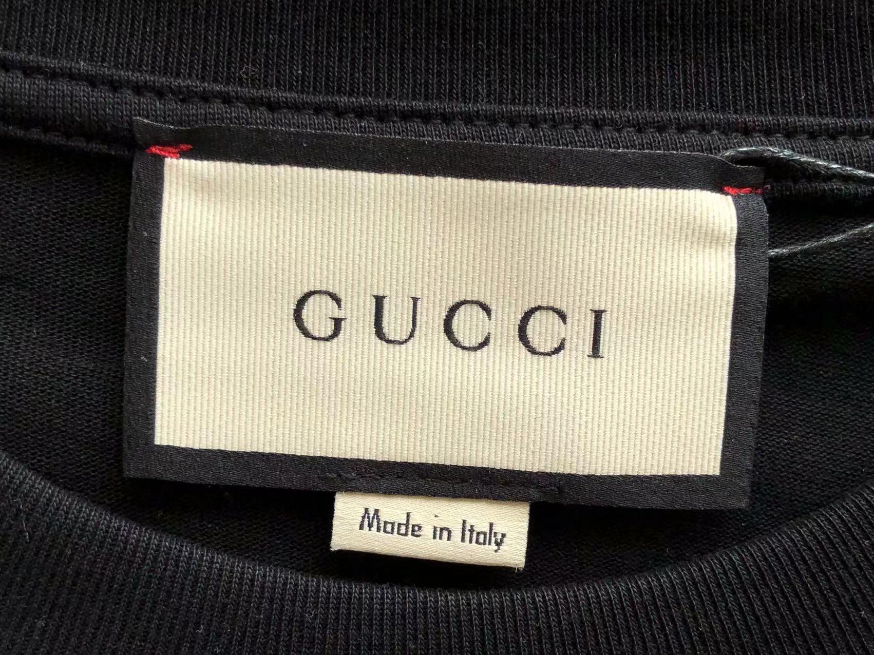 Gucci T-shirt