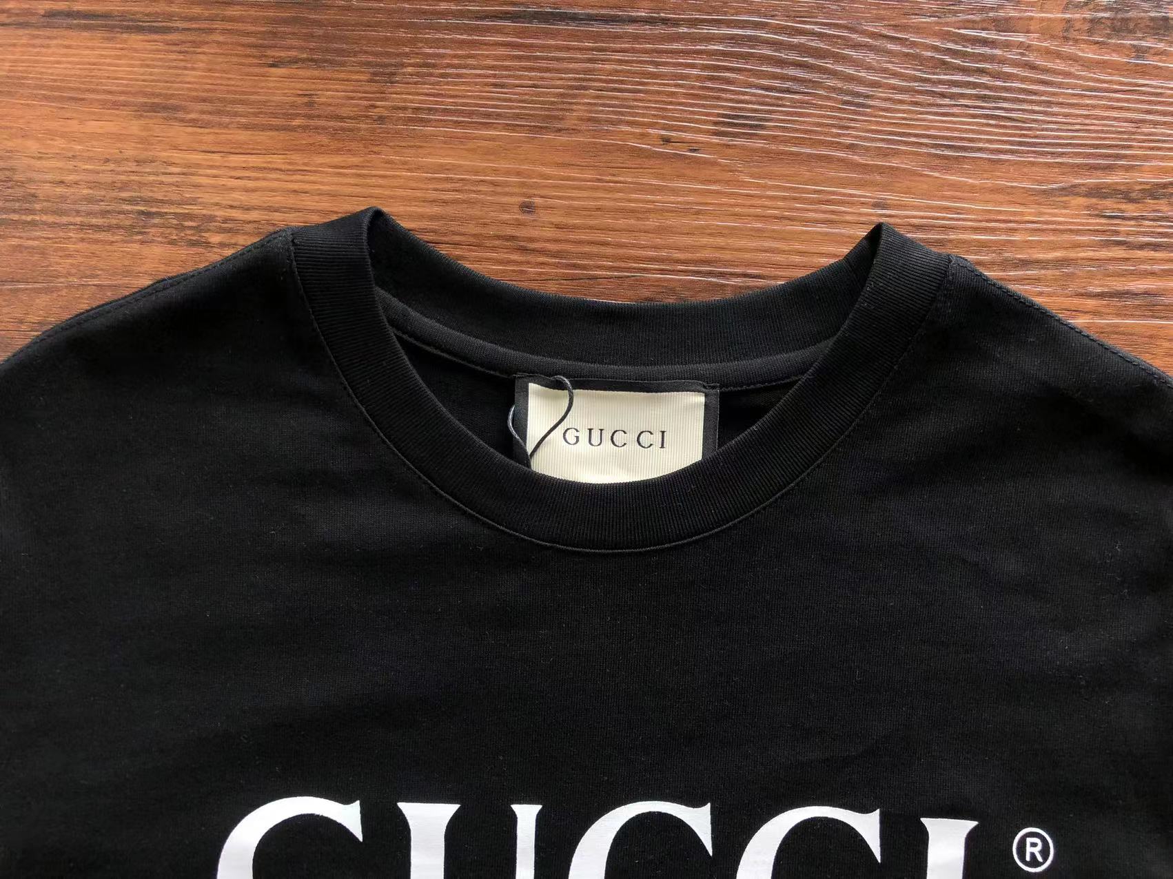 Gucci T-shirt
