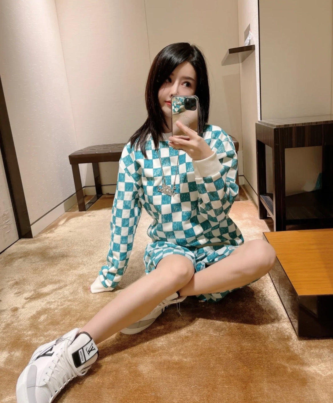 Louis Vuitton Sweatshirt