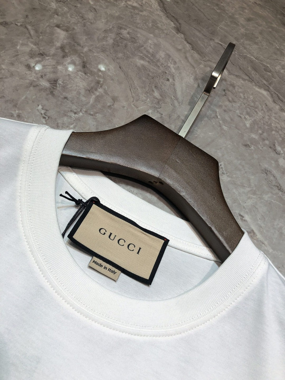 Gucci T-shirt