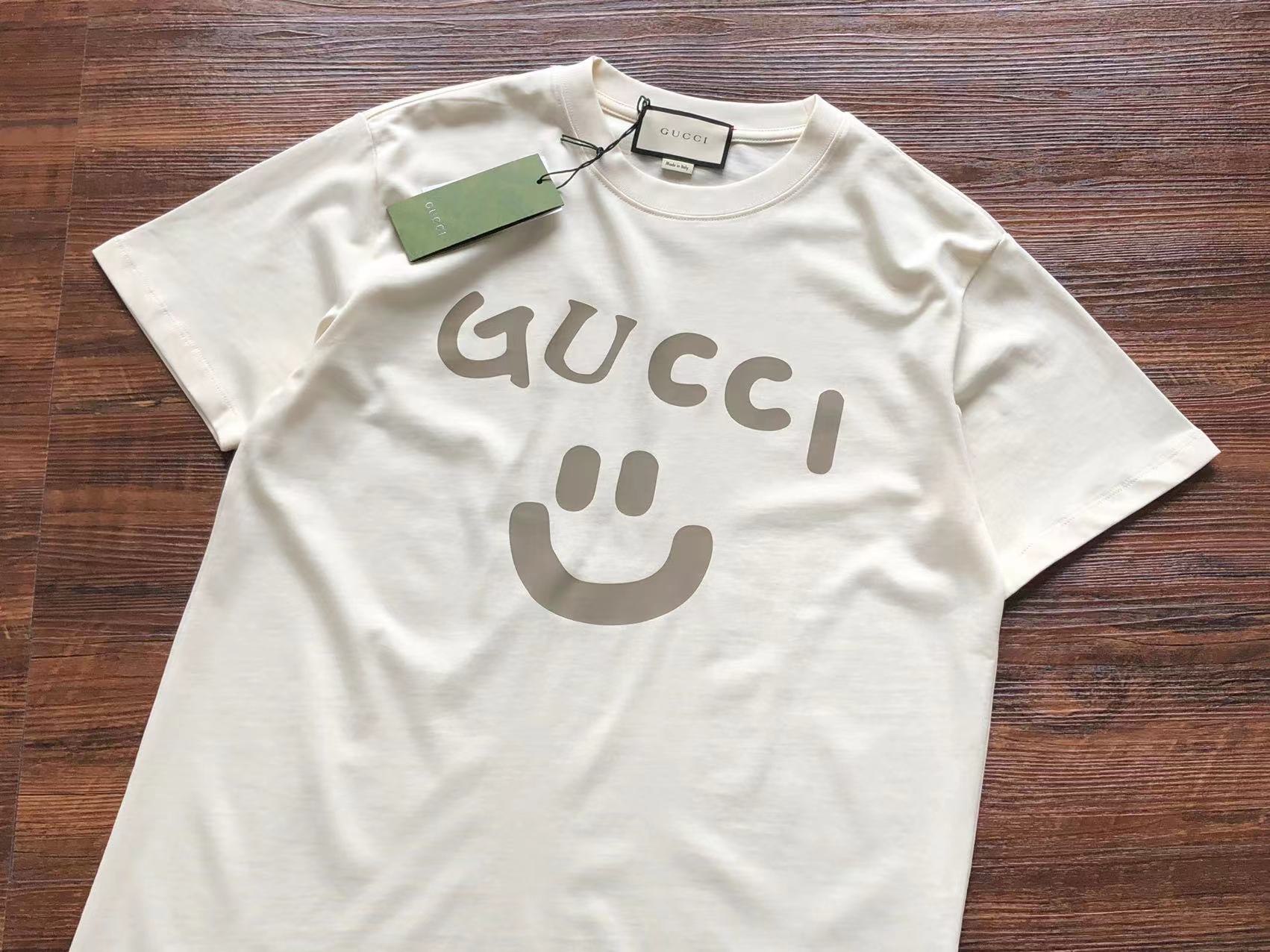 Gucci T-shirt
