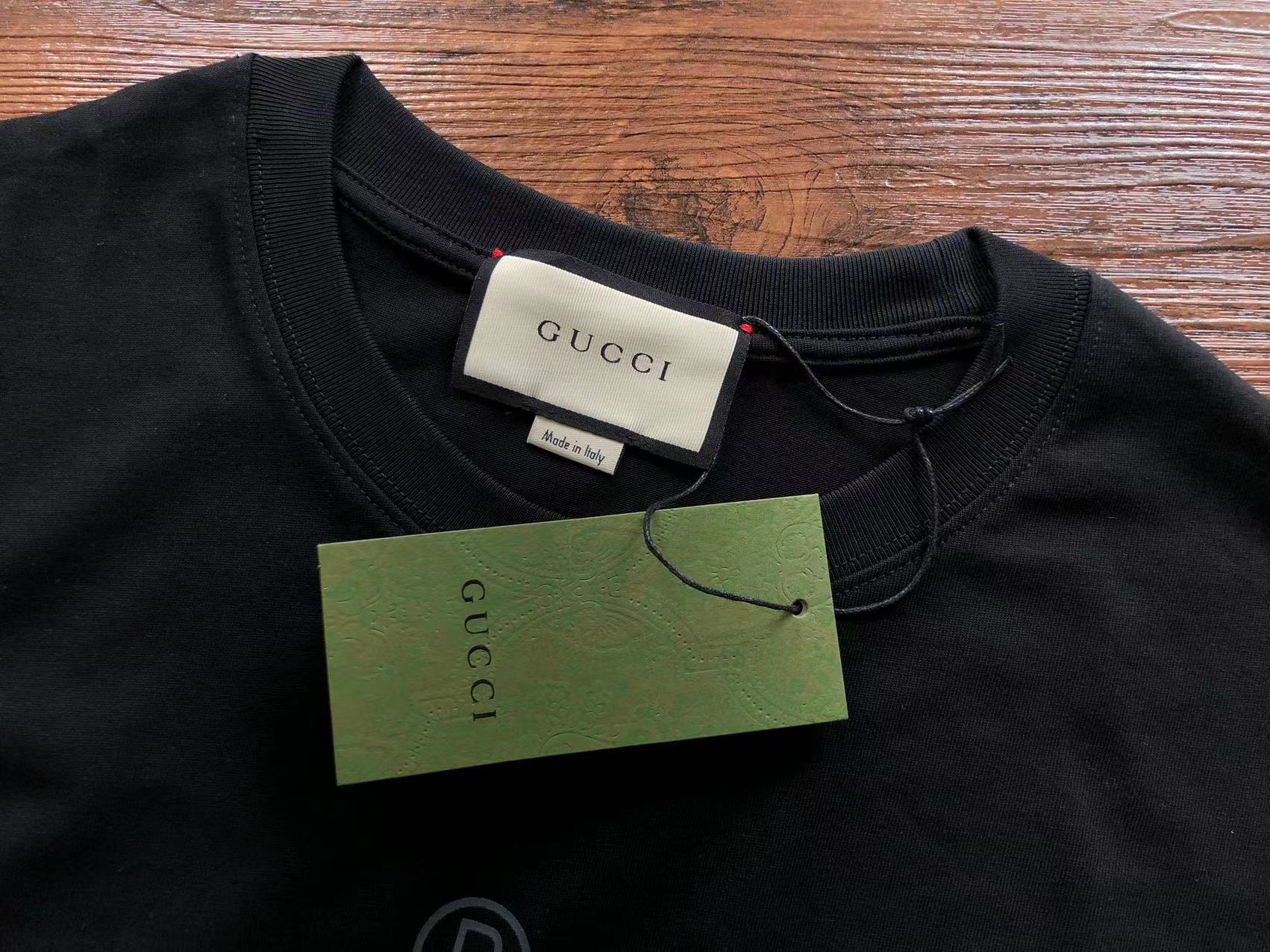 Gucci T-shirt