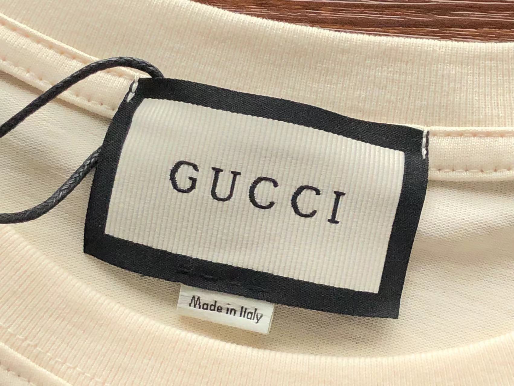 Gucci T-shirt