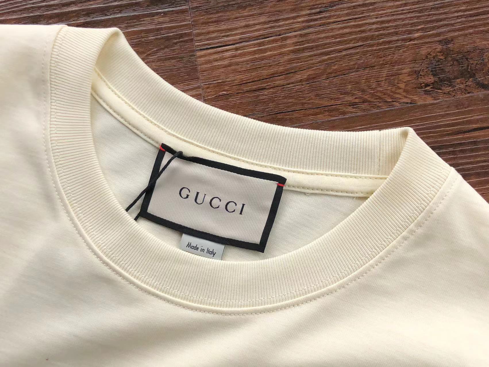 Gucci T-shirt