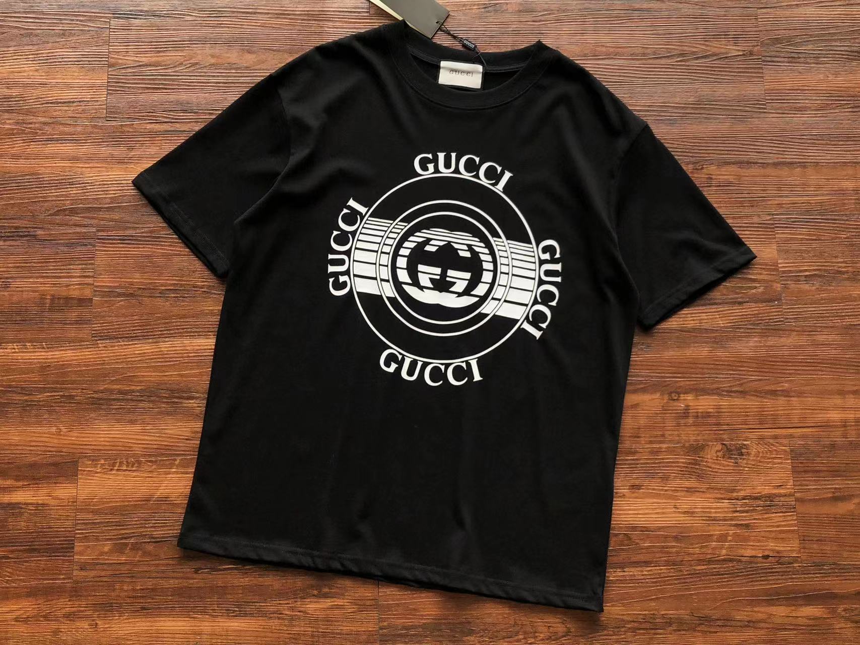 Gucci T-shirt