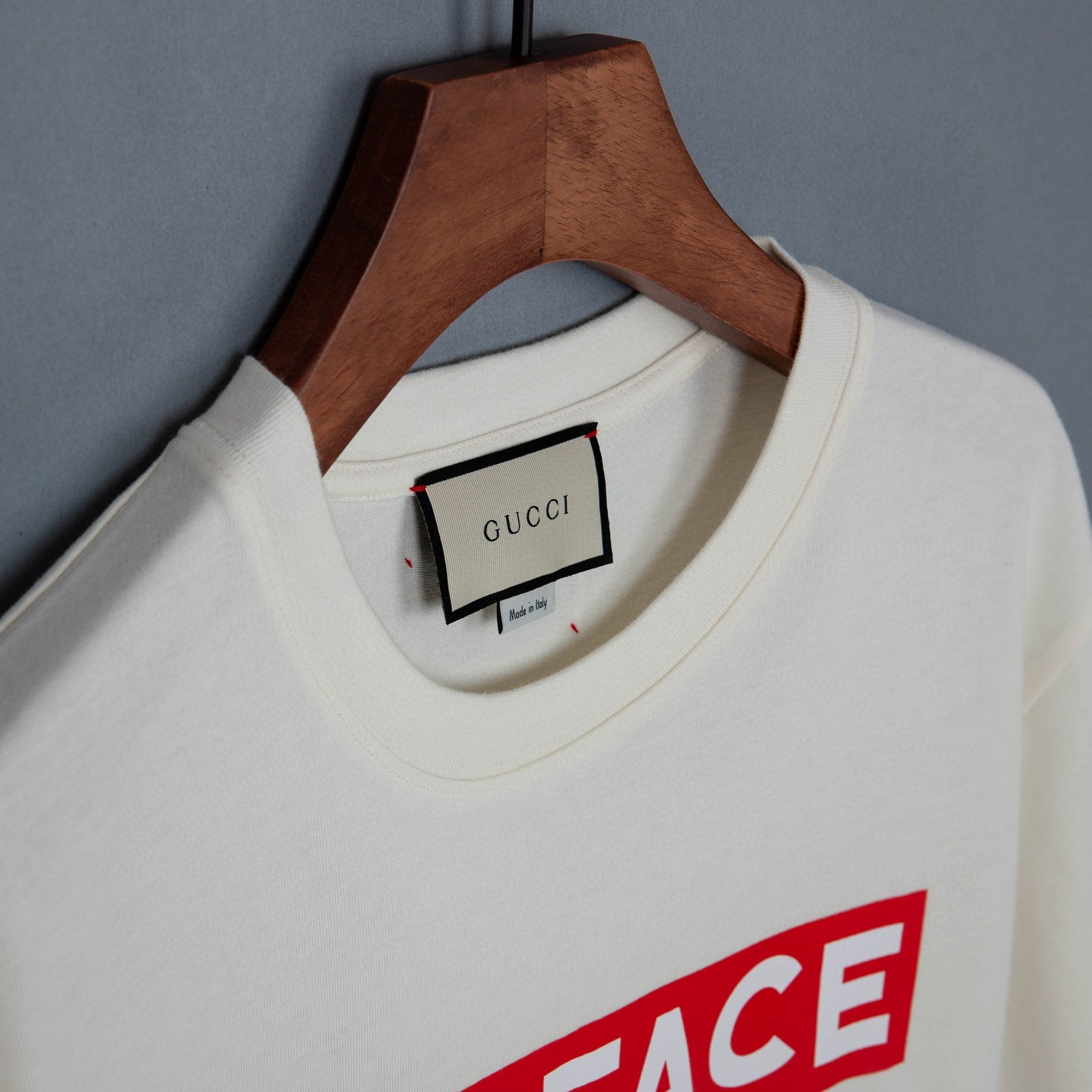 Gucci T-shirt
