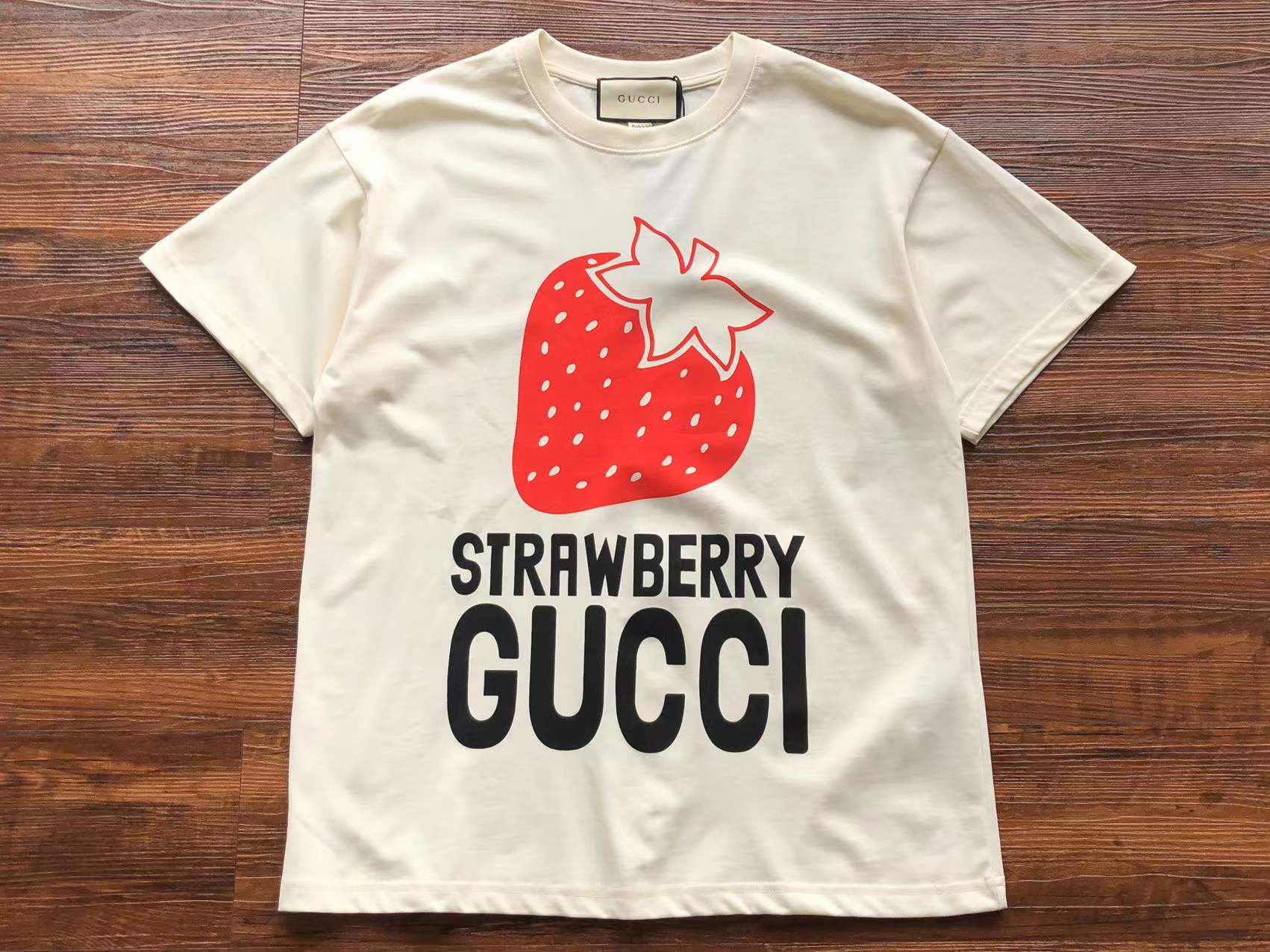 Gucci T-shirt