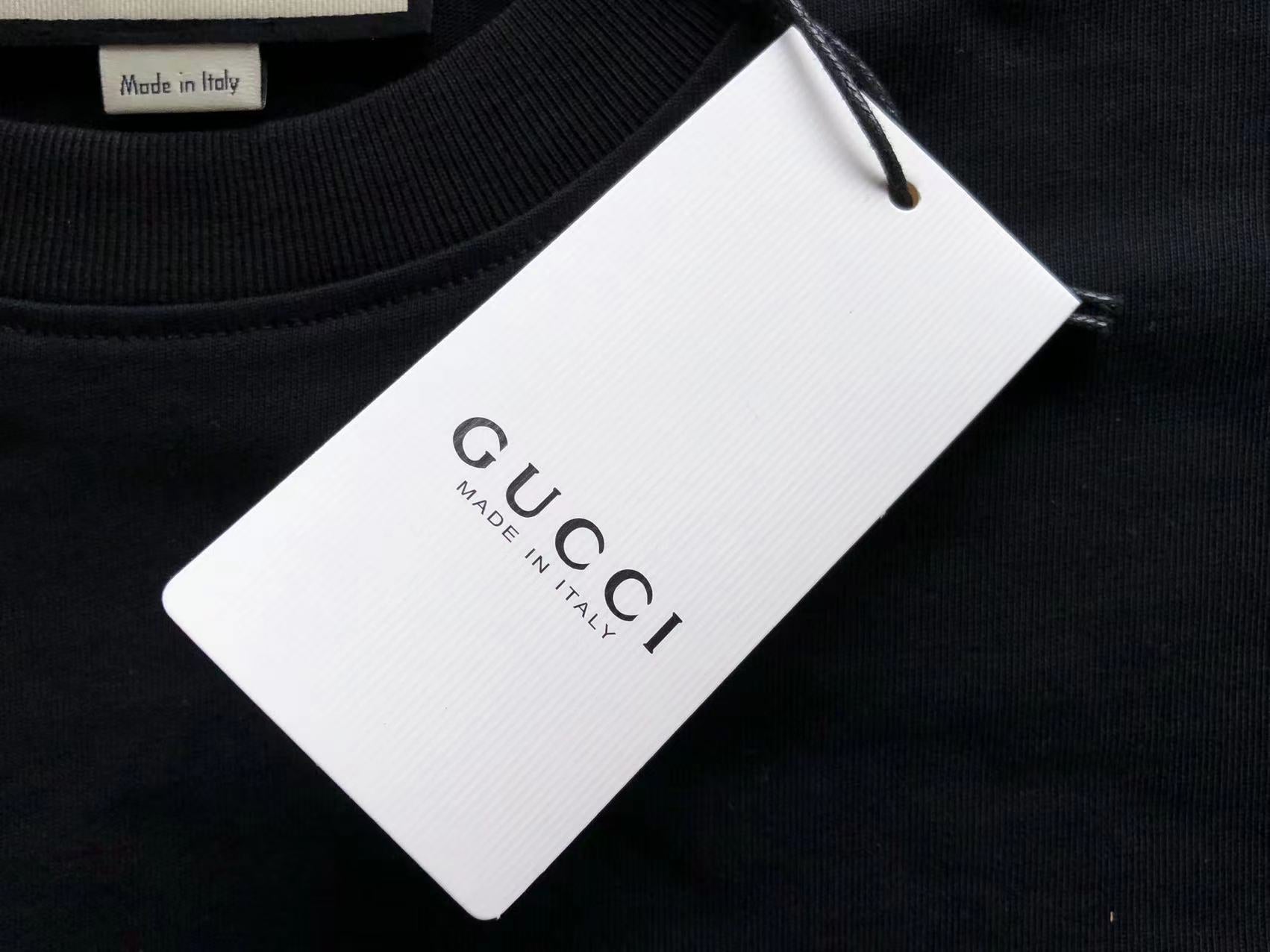 Gucci T-shirt