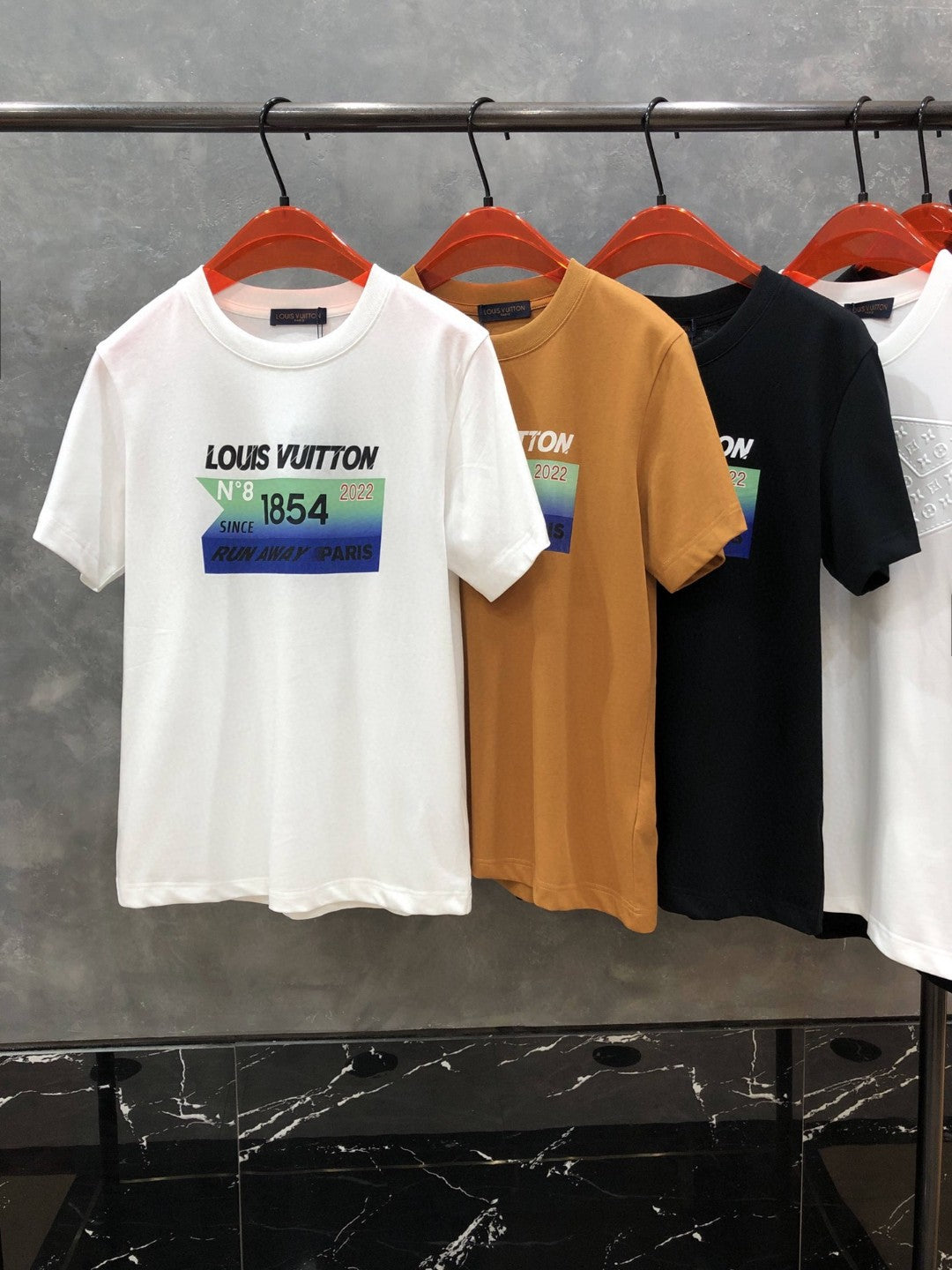 Louis Vuitton T-shirt