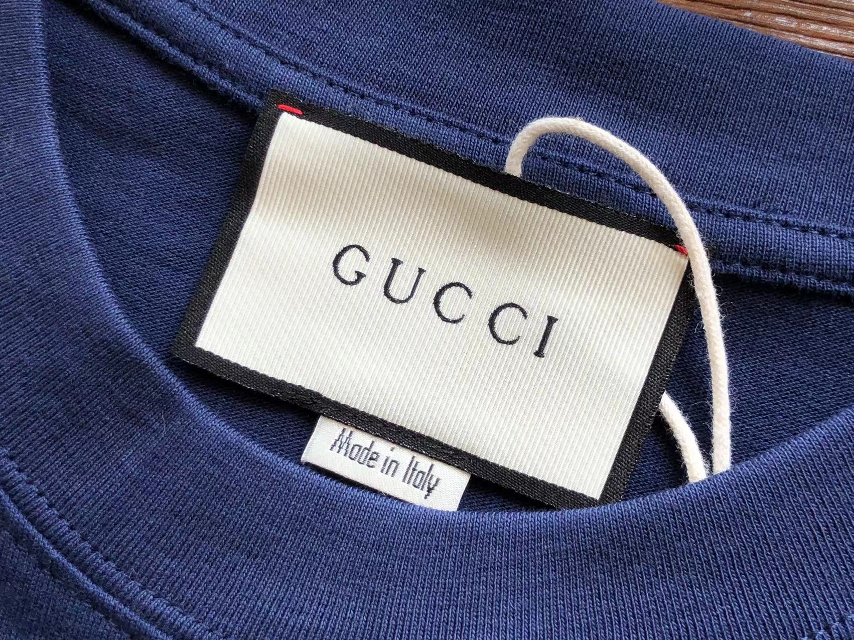 Gucci T-shirt