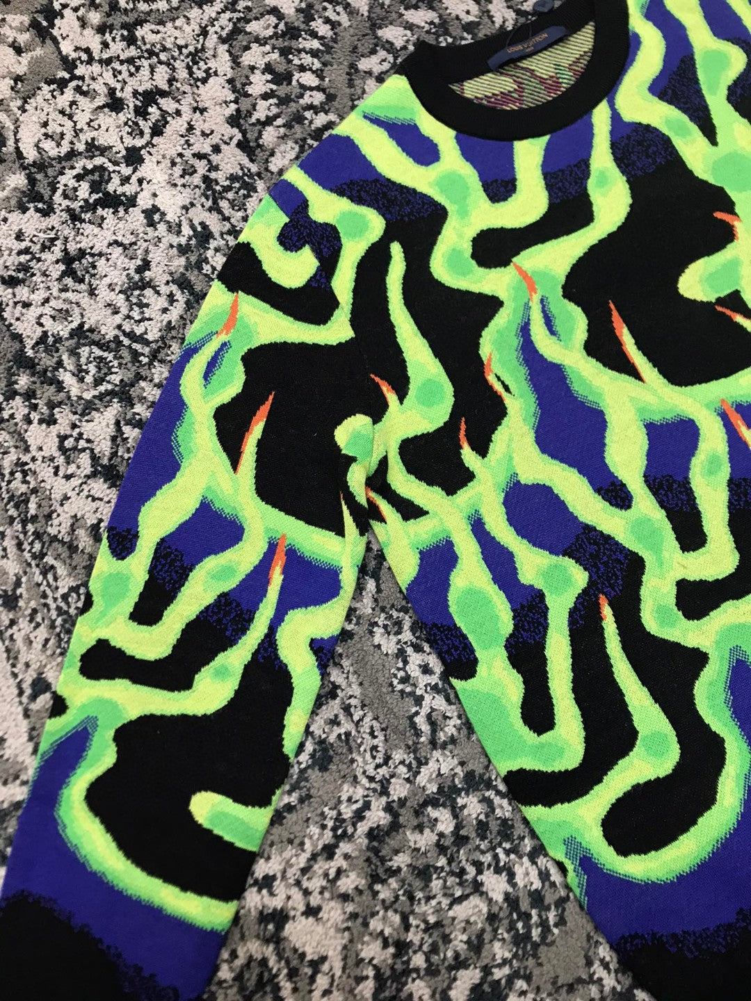 Louis Vuitton Sweatshirt