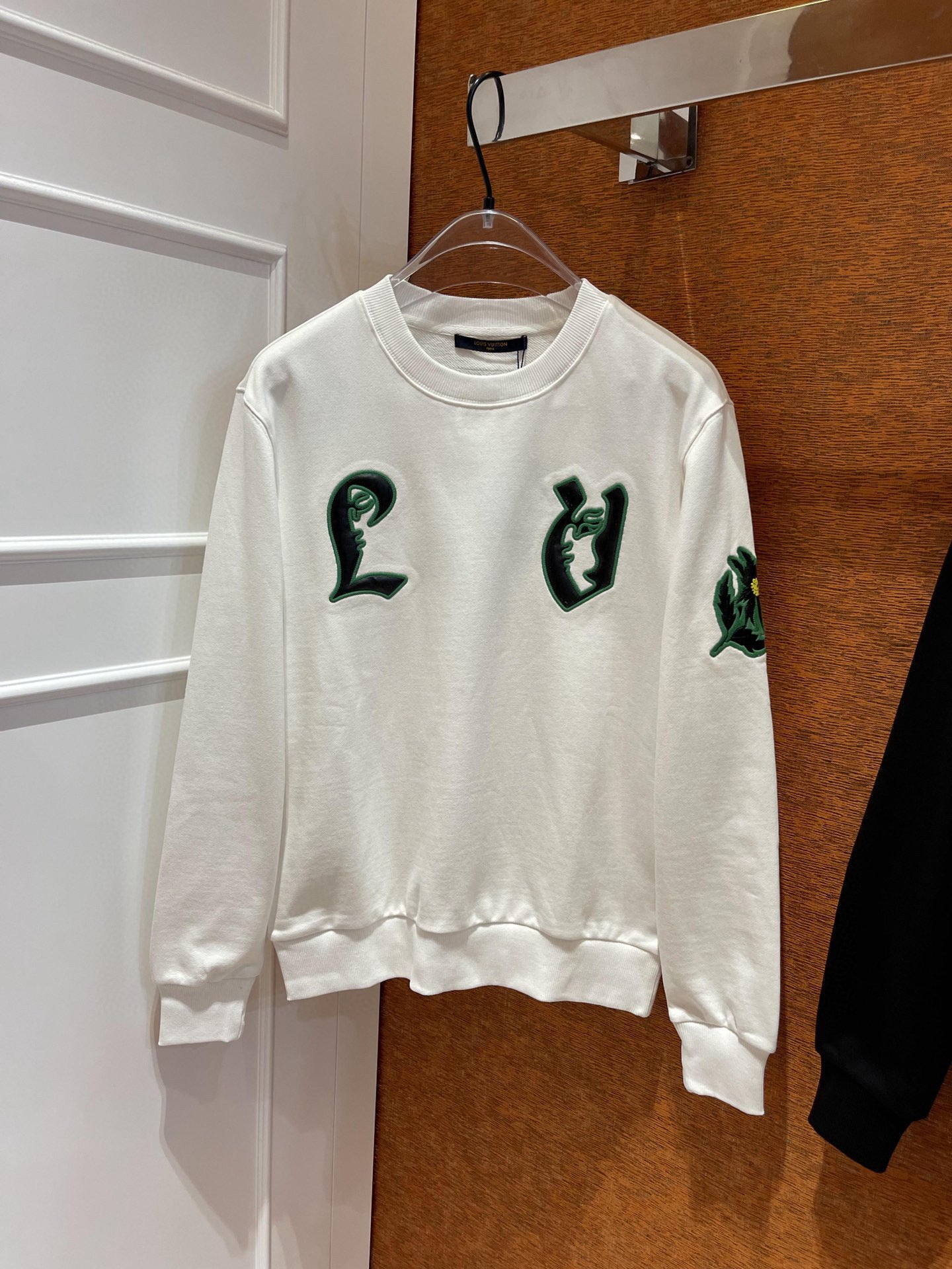 Louis Vuitton Sweatshirt