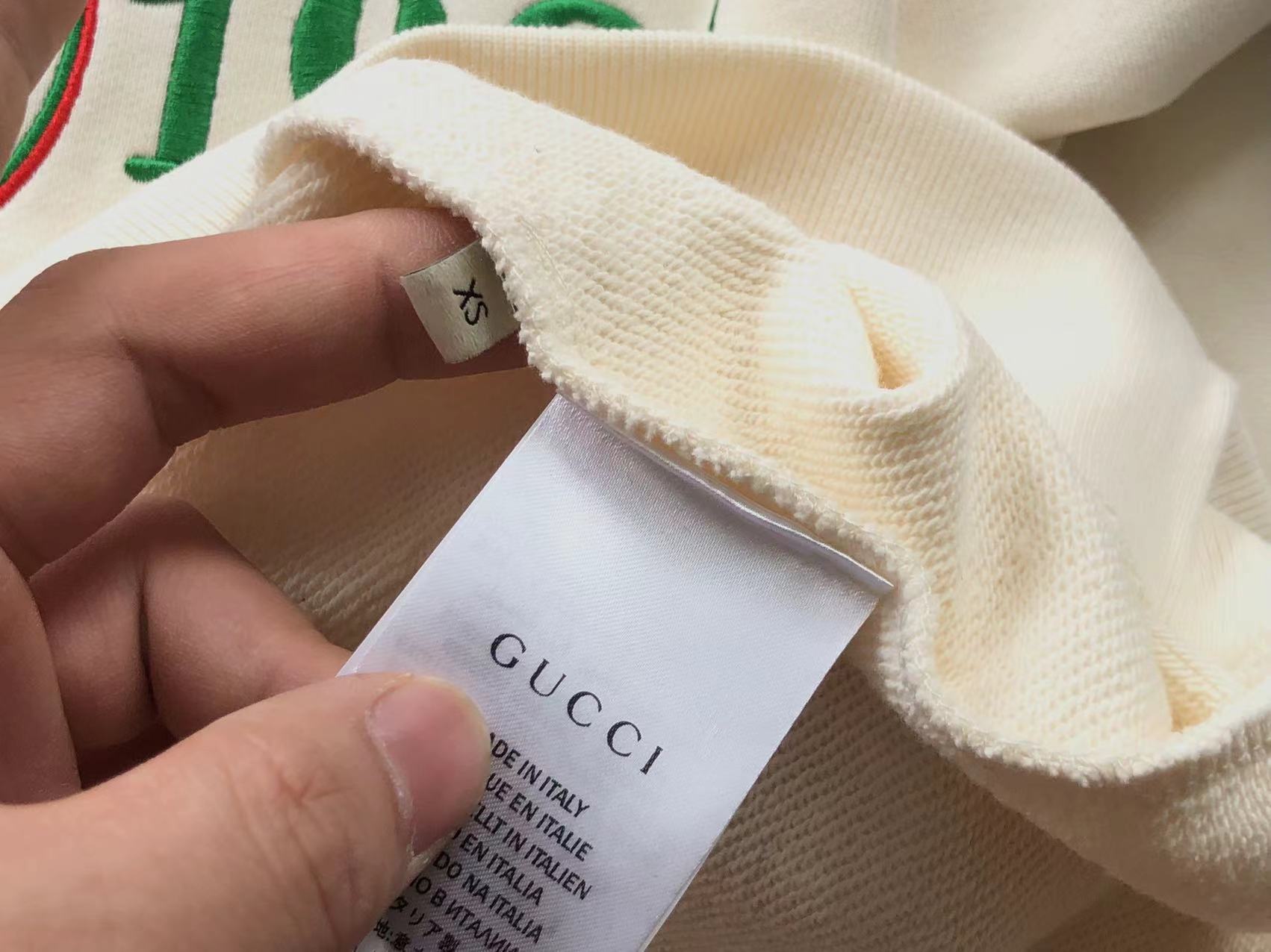 Gucci Sweatshirt