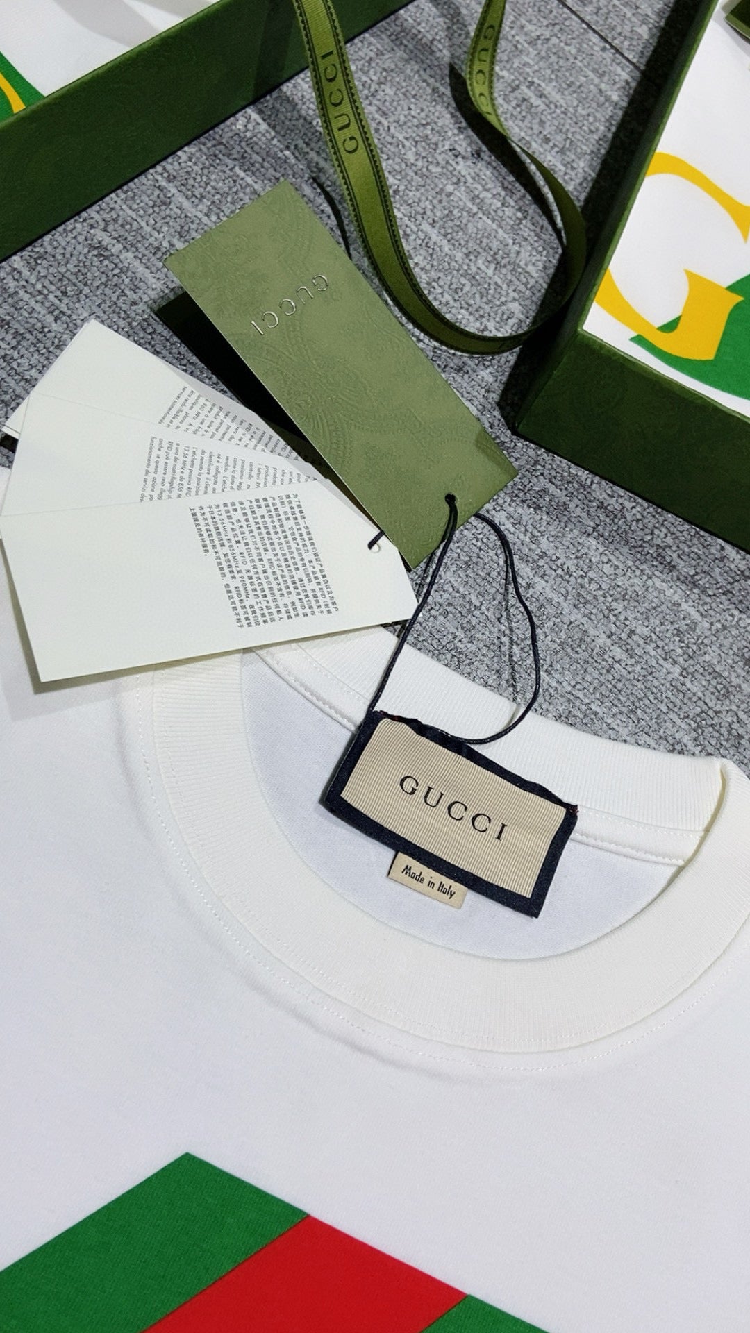 Gucci T-shirt