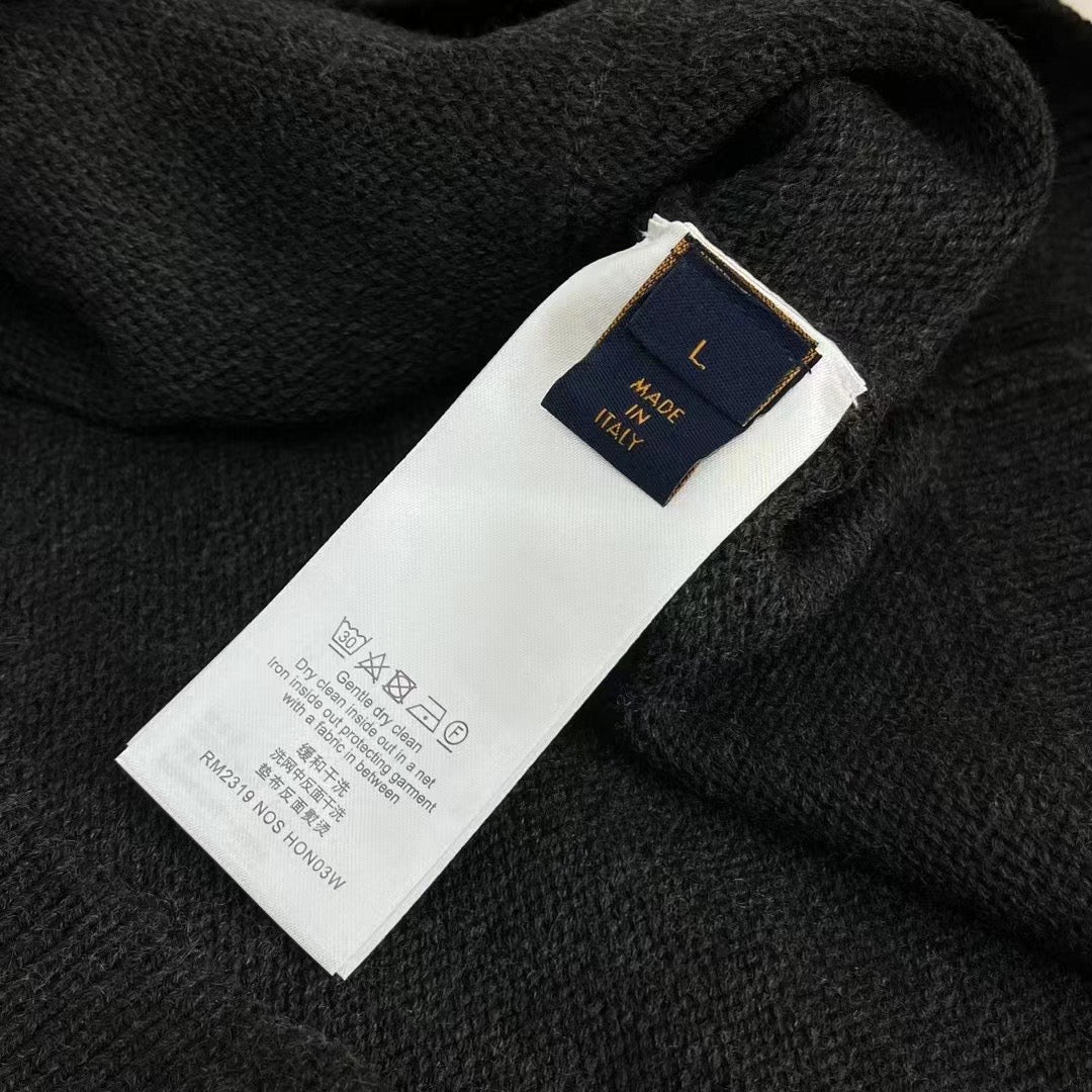 Louis Vuitton Cardigan