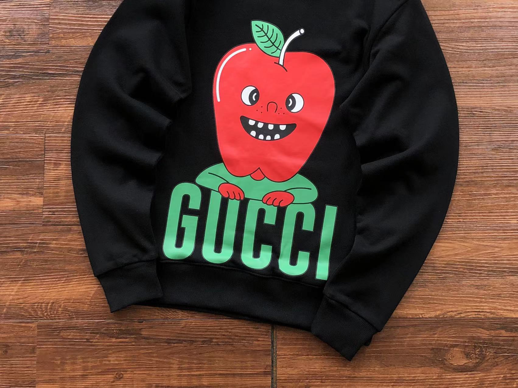 Gucci Sweatshirt