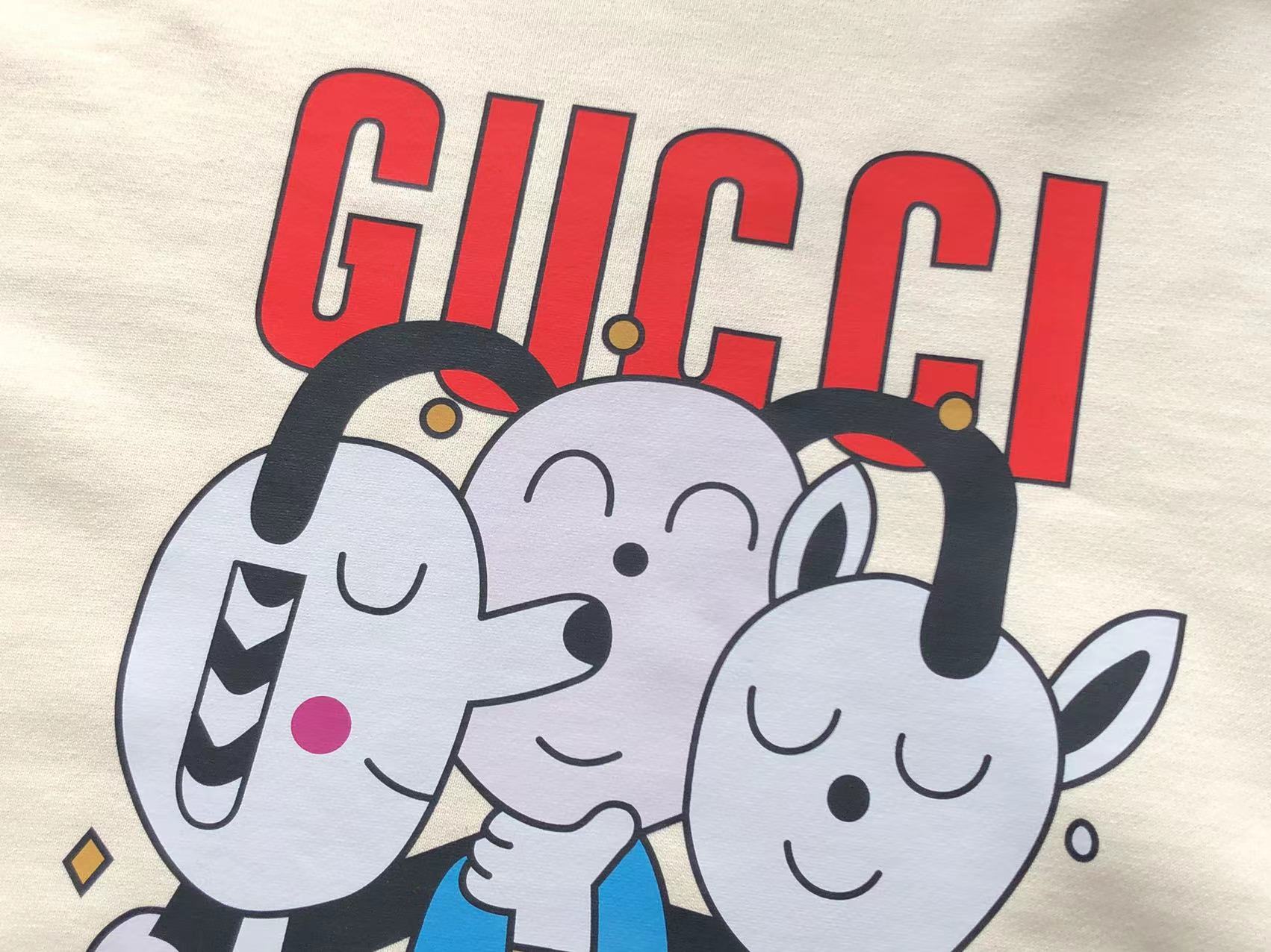 Gucci Sweatshirt