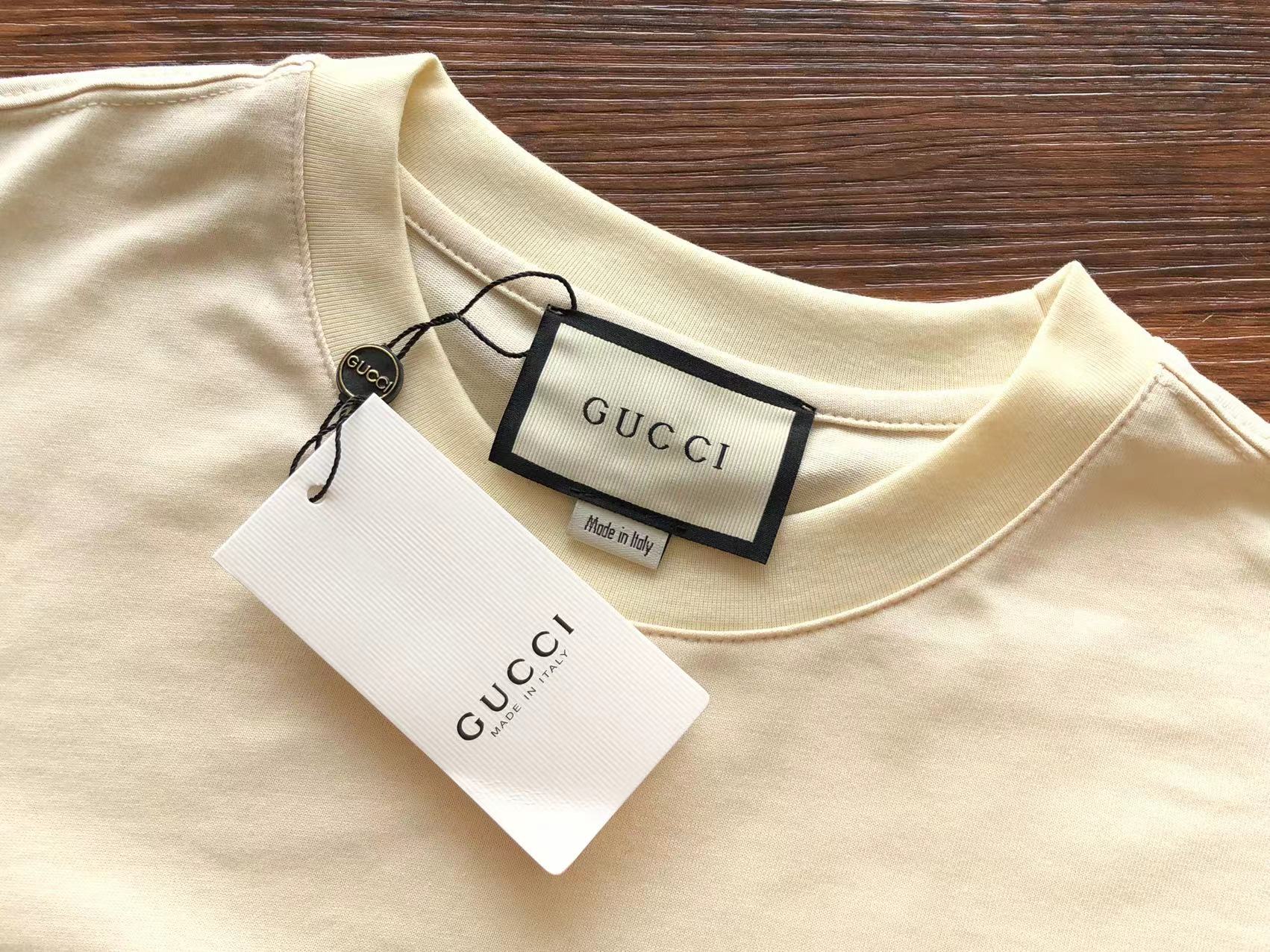 Gucci T-shirt
