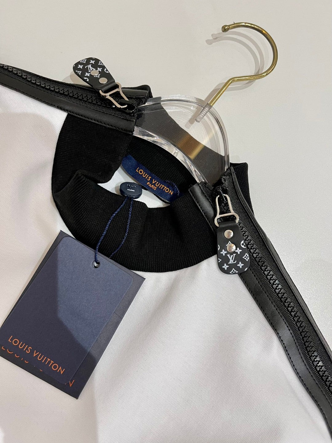 Louis Vuitton Sweatshirt