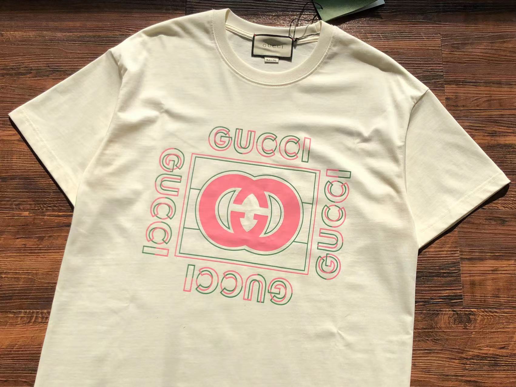 Gucci T-shirt