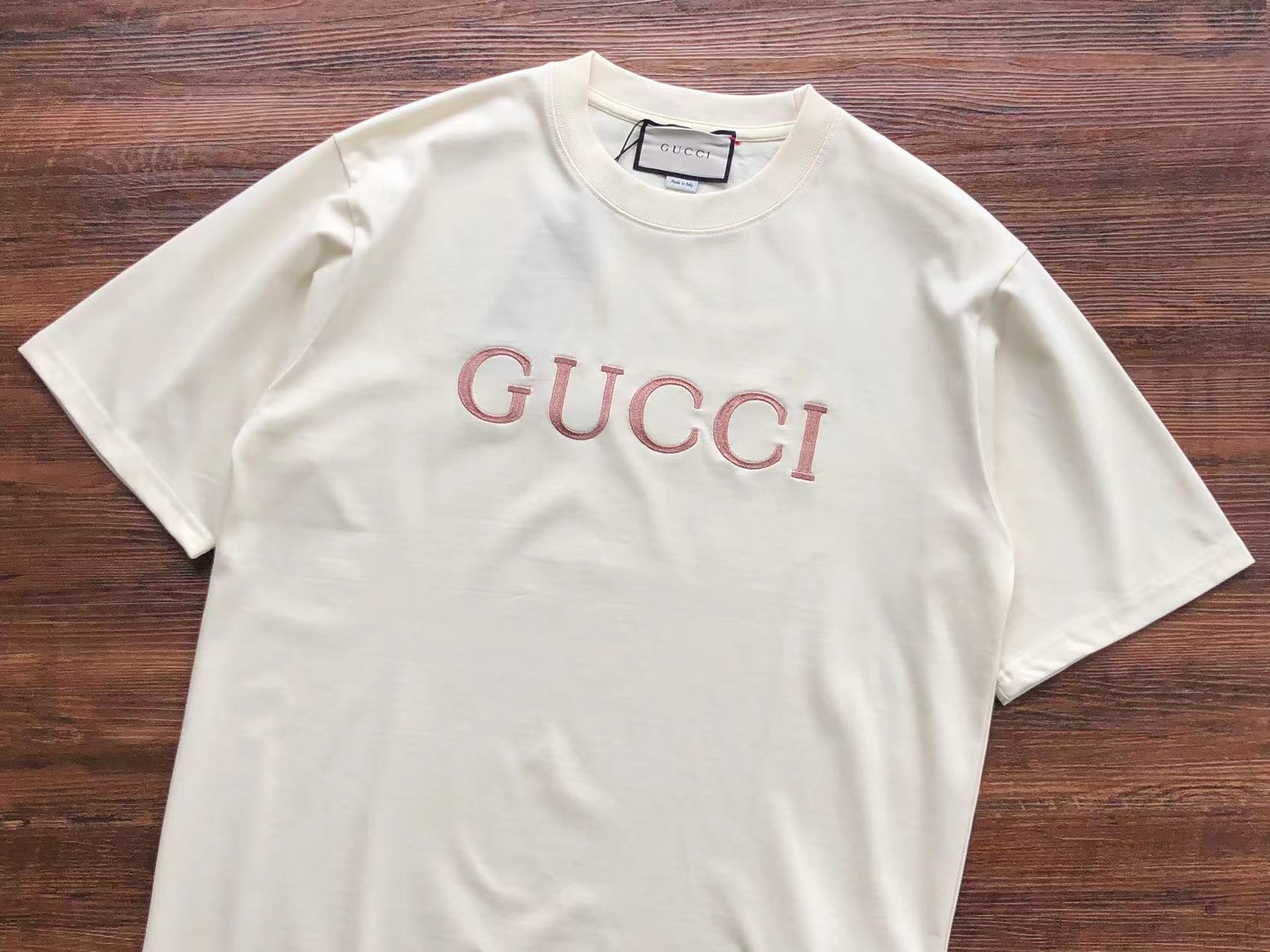 Gucci T-shirt