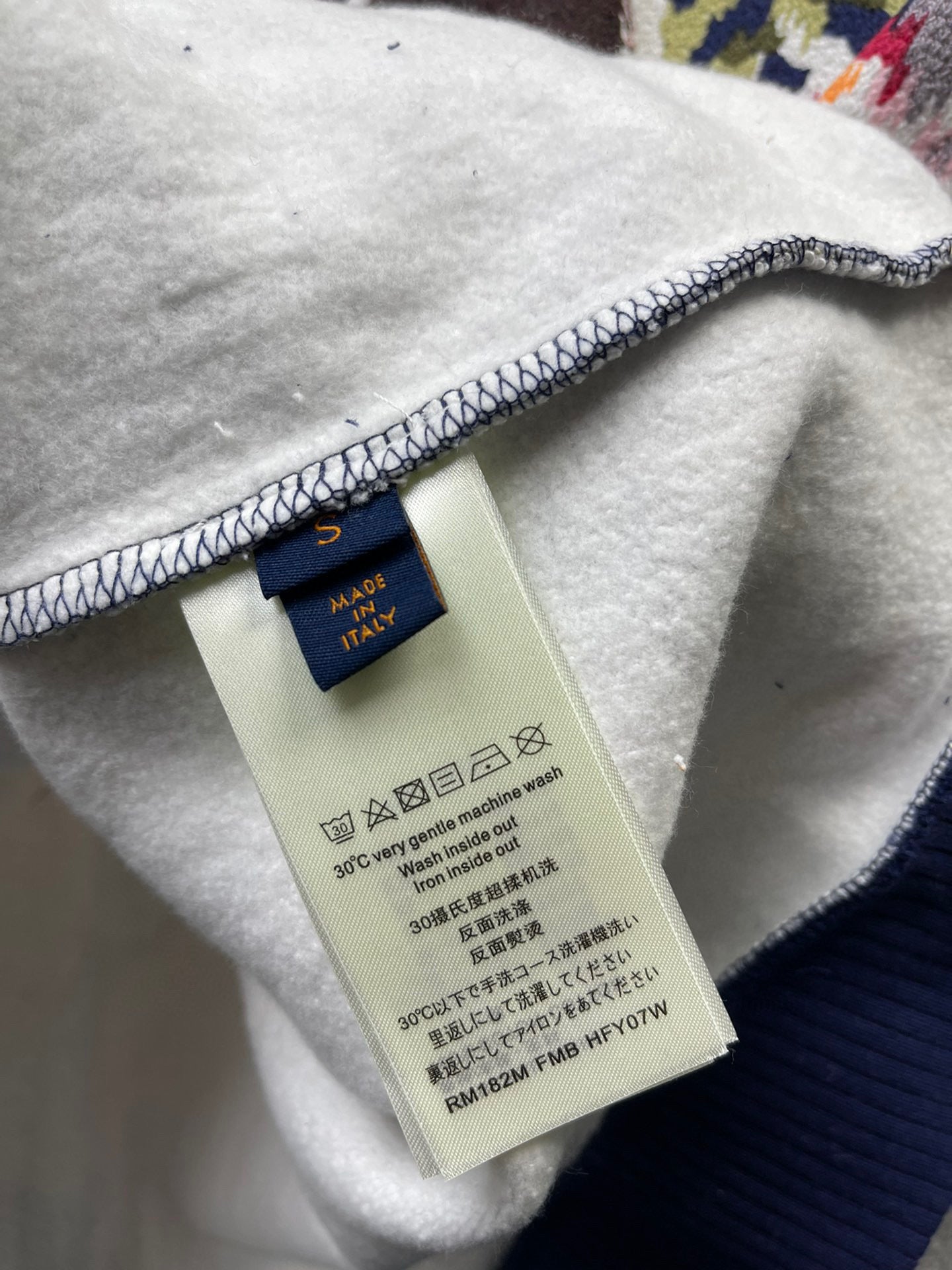 Louis Vuitton Sweatshirt