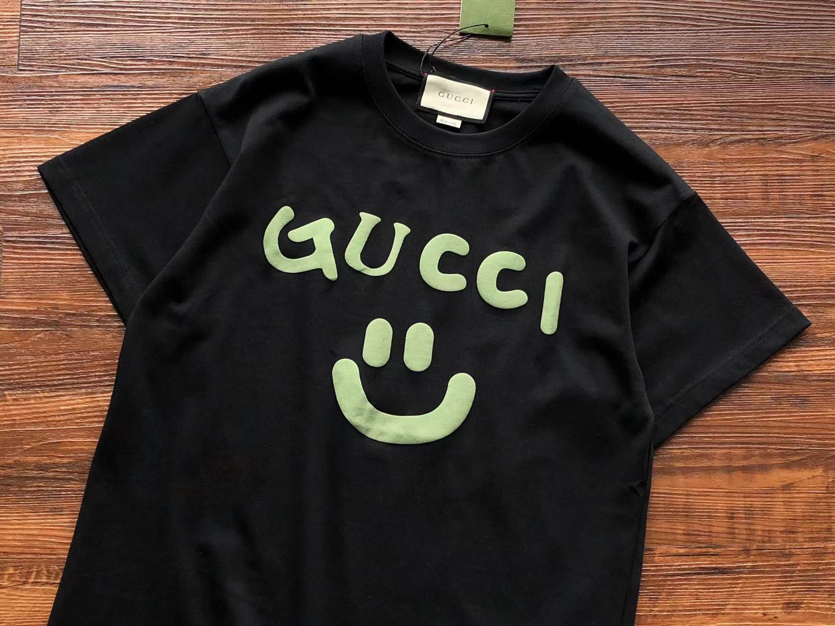 Gucci T-shirt