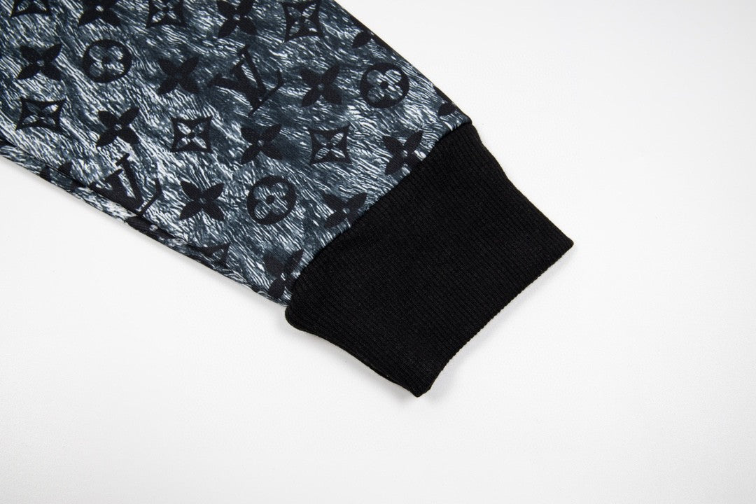 Louis Vuitton Sweatshirt