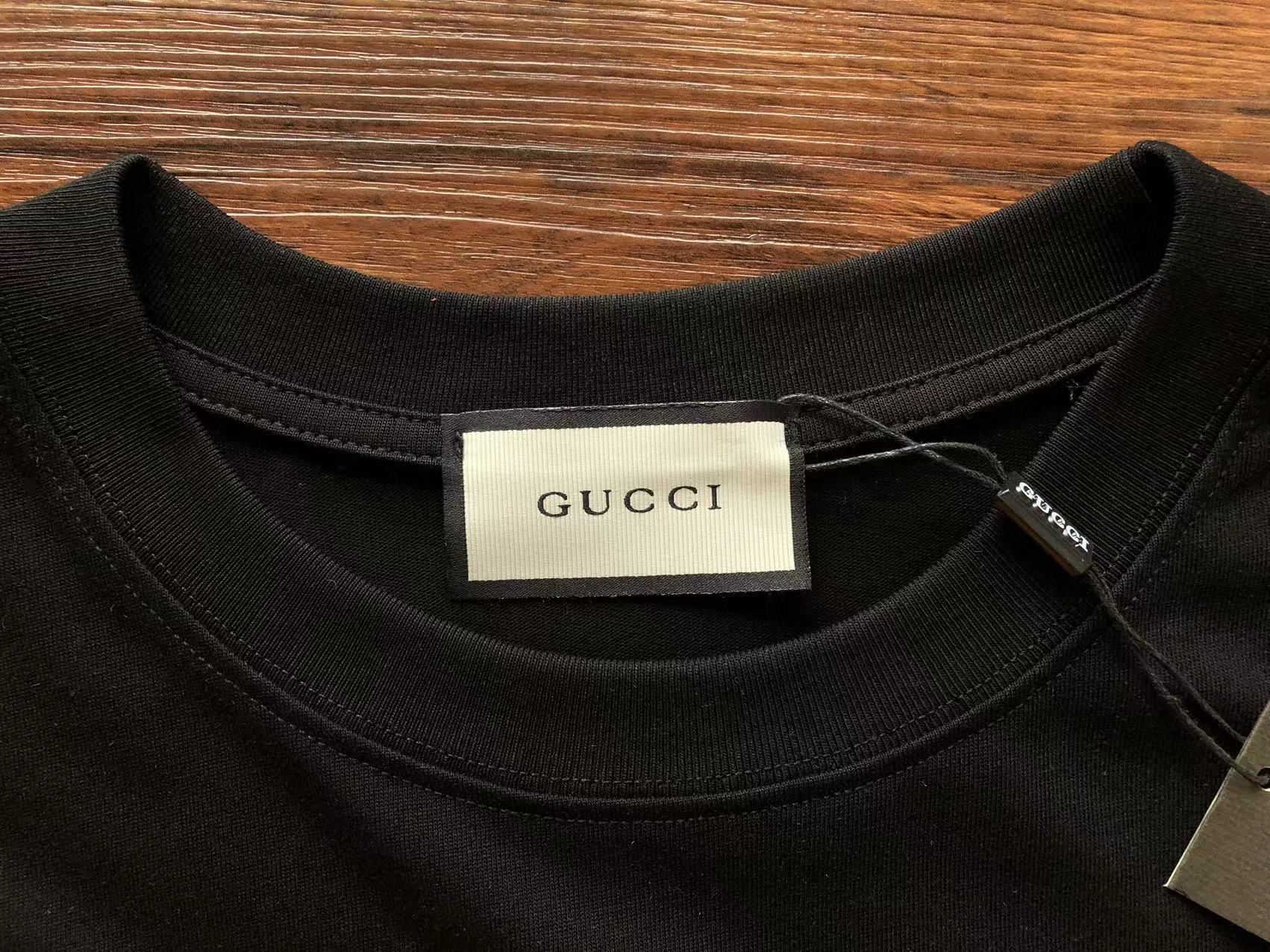 Gucci T-shirt