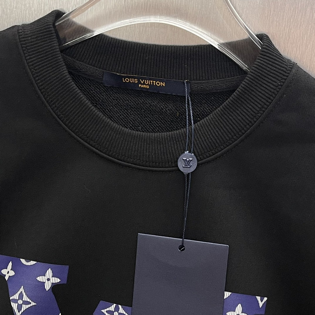 Louis Vuitton Sweatshirt
