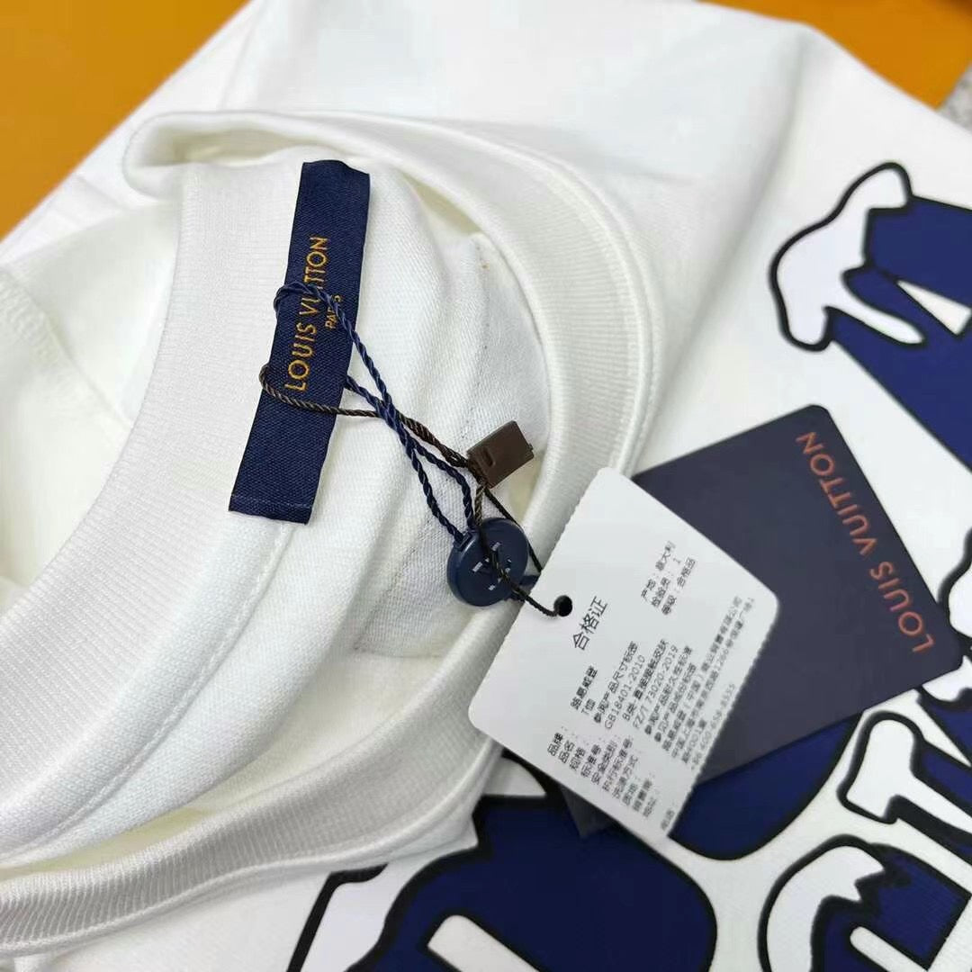 Louis Vuitton T-shirt