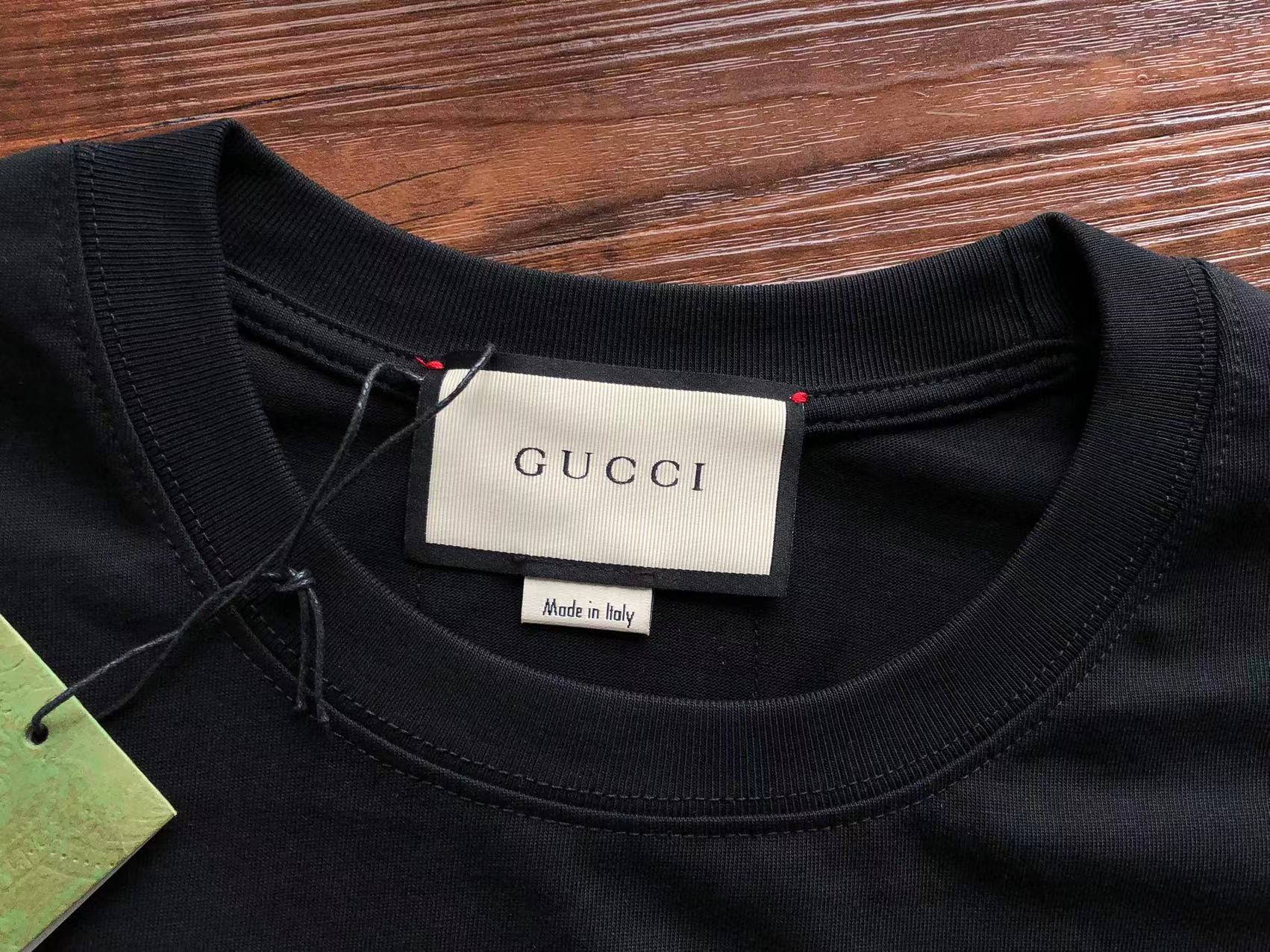 Gucci T-shirt