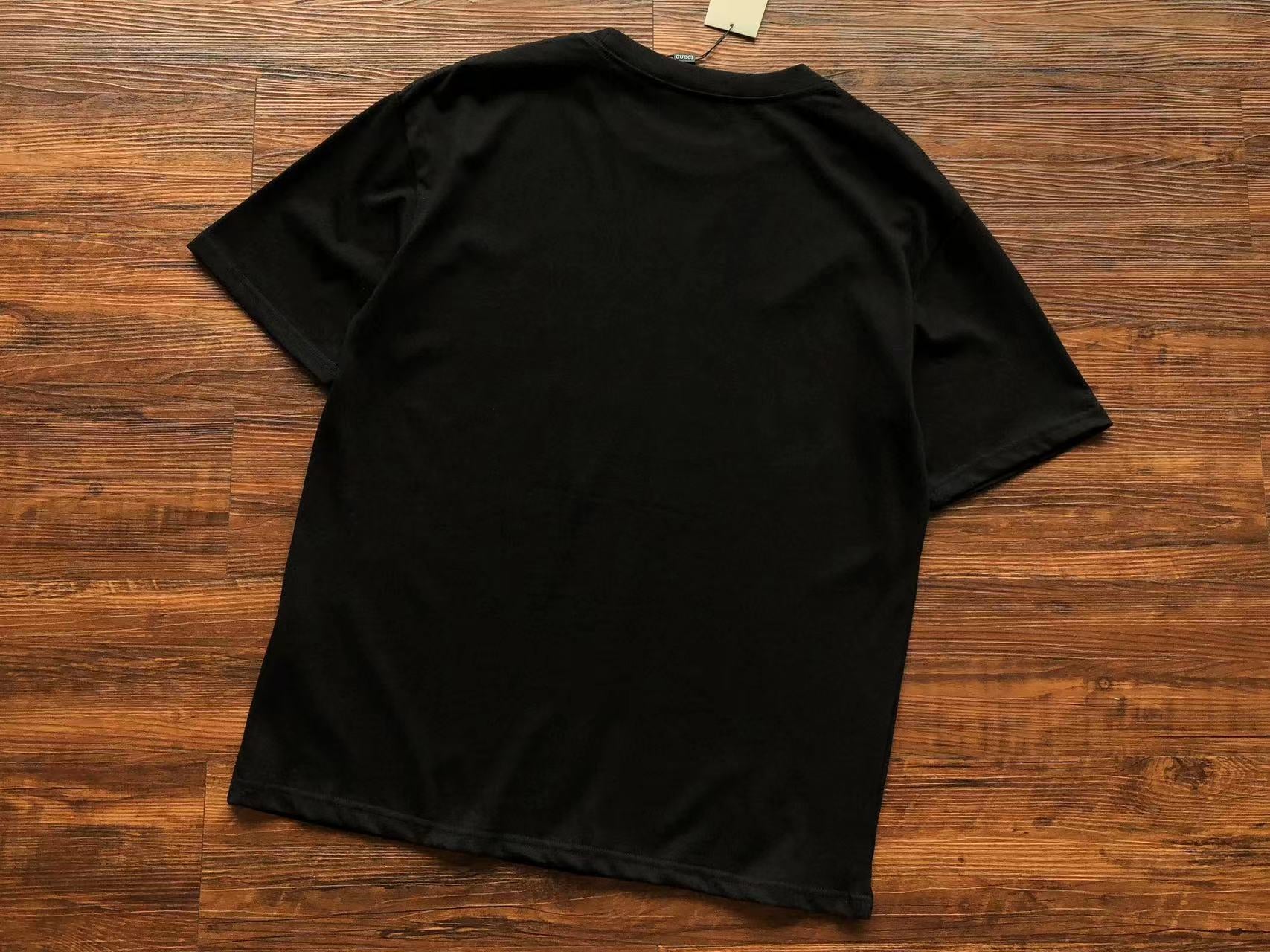 Gucci T-shirt