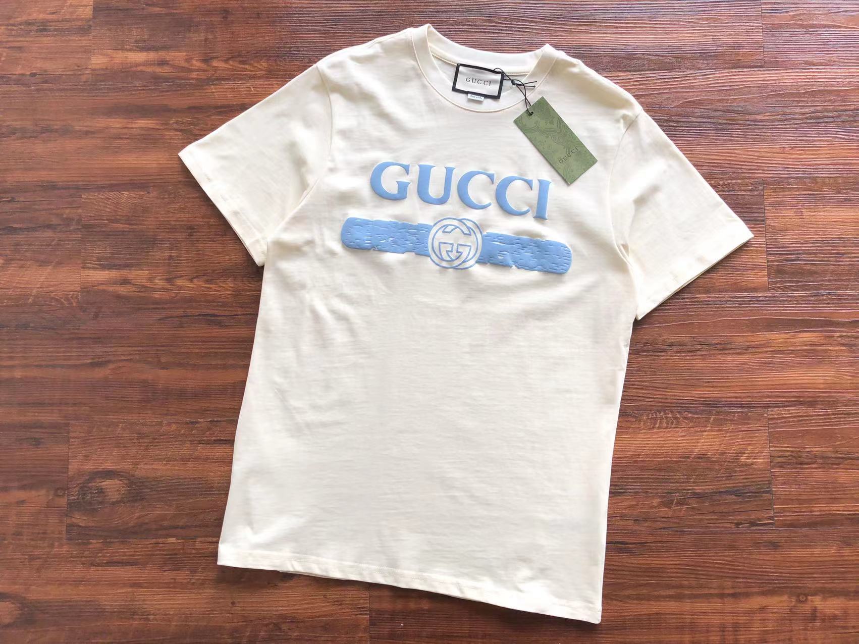 Gucci T-shirt