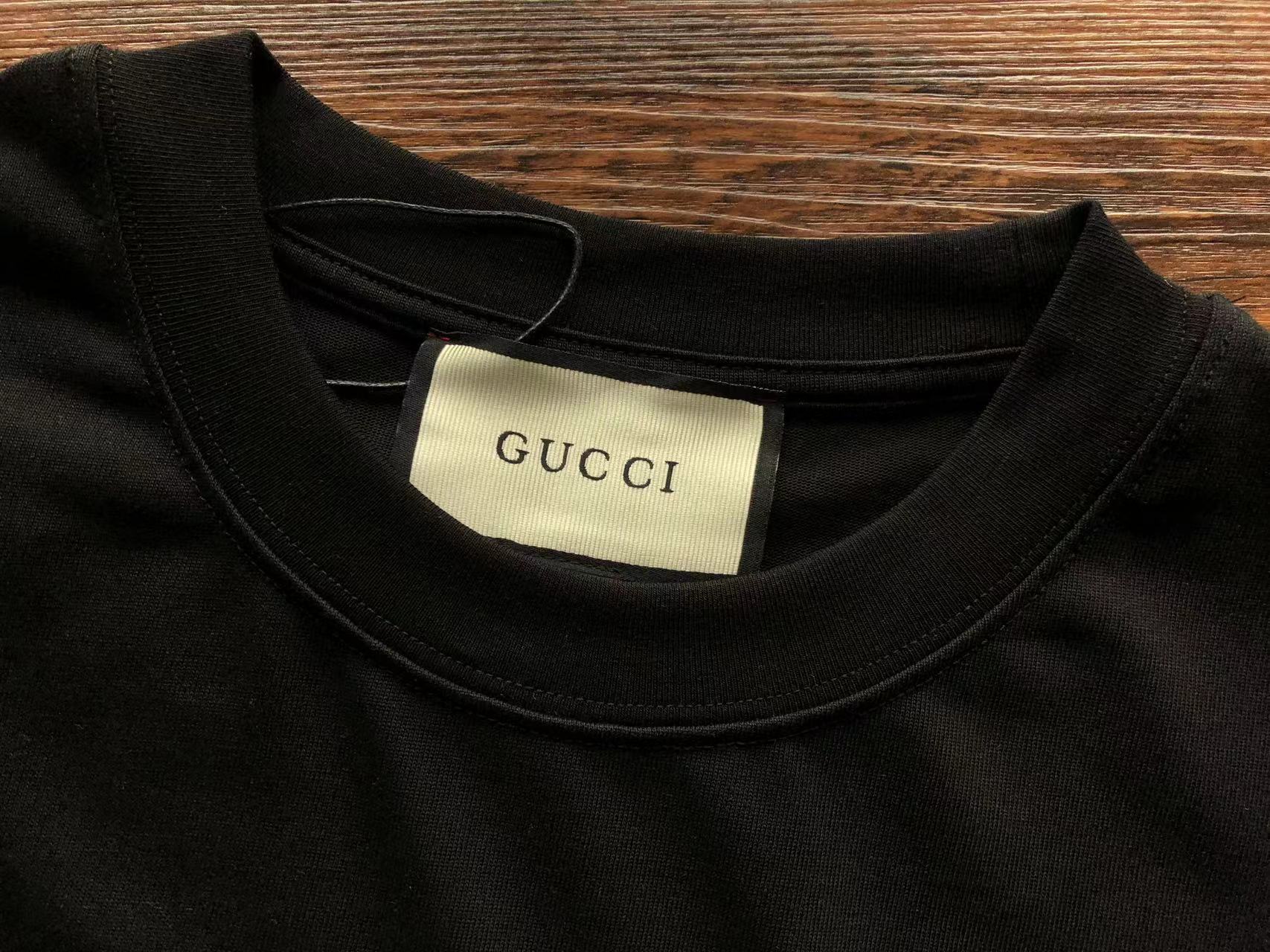 Gucci T-shirt