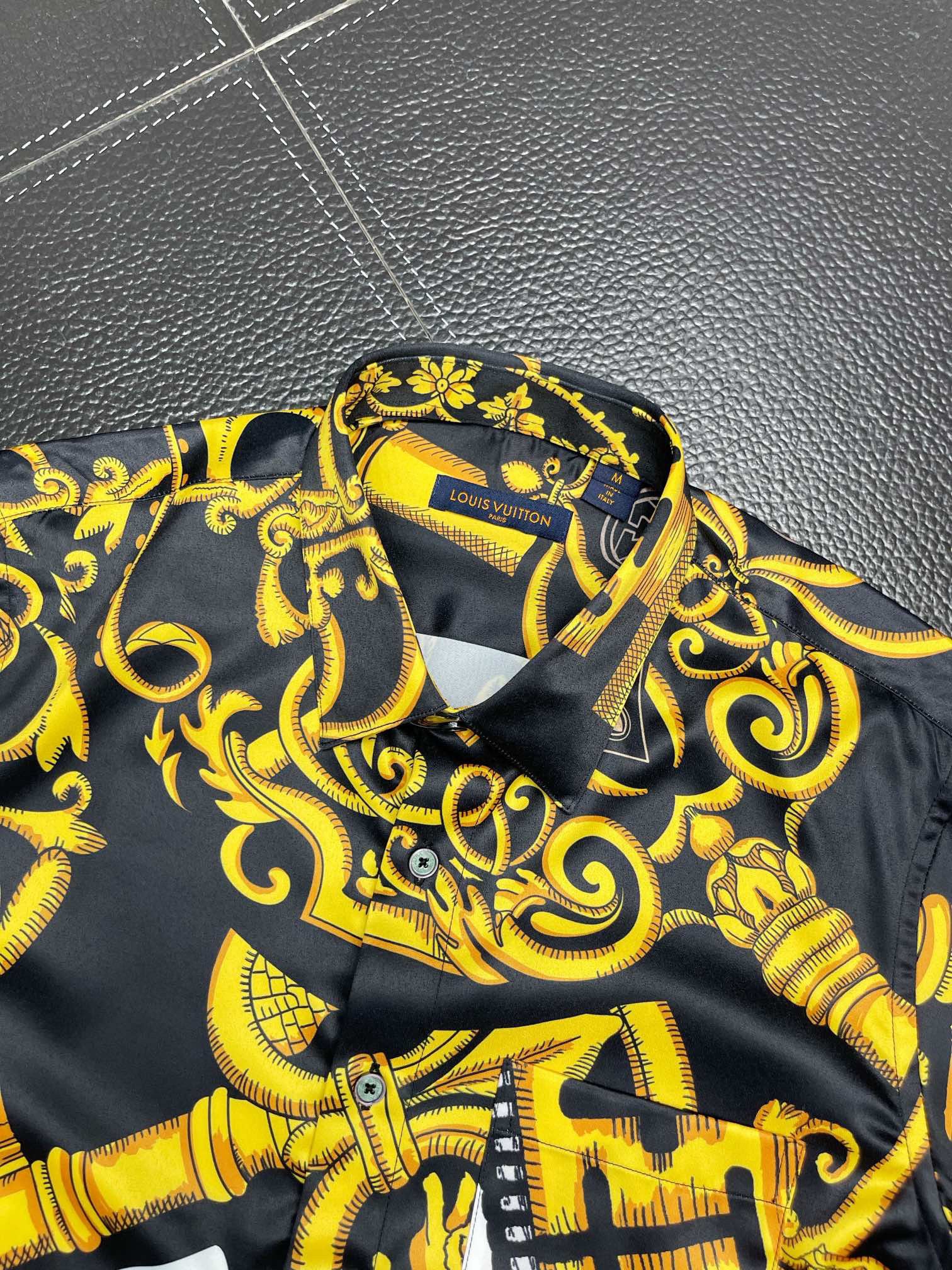 Louis Vuitton Long Sleeve Shirt