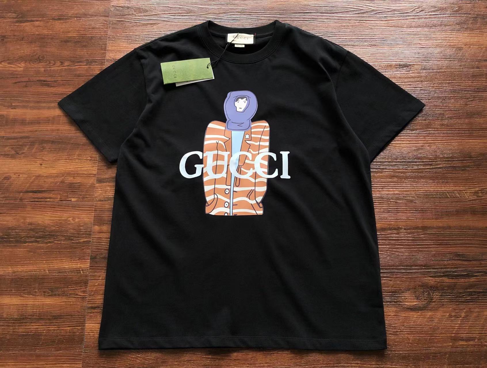 Gucci T-shirt