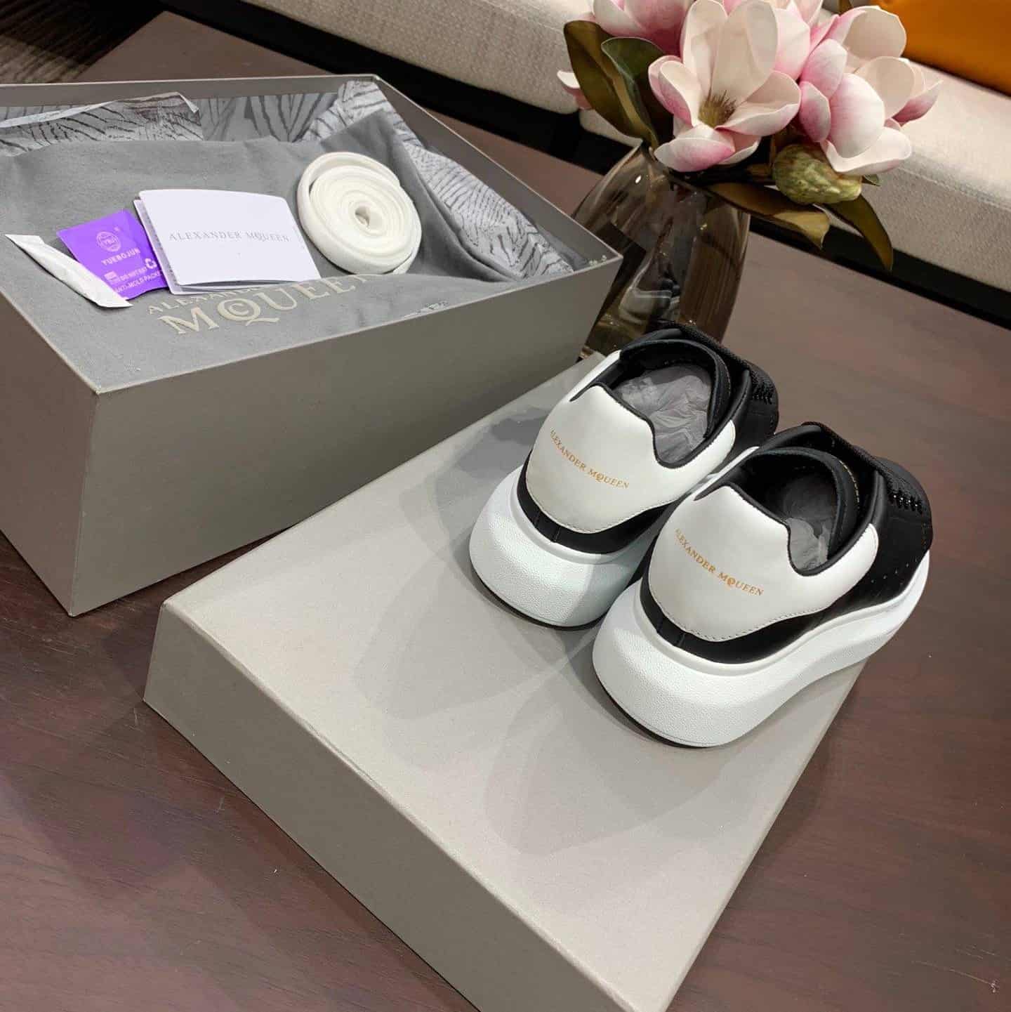 Alexander Mcqueen Sneaker Dupe - AM11