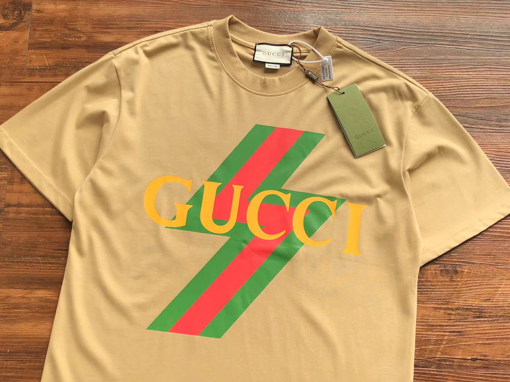 Gucci T-shirt