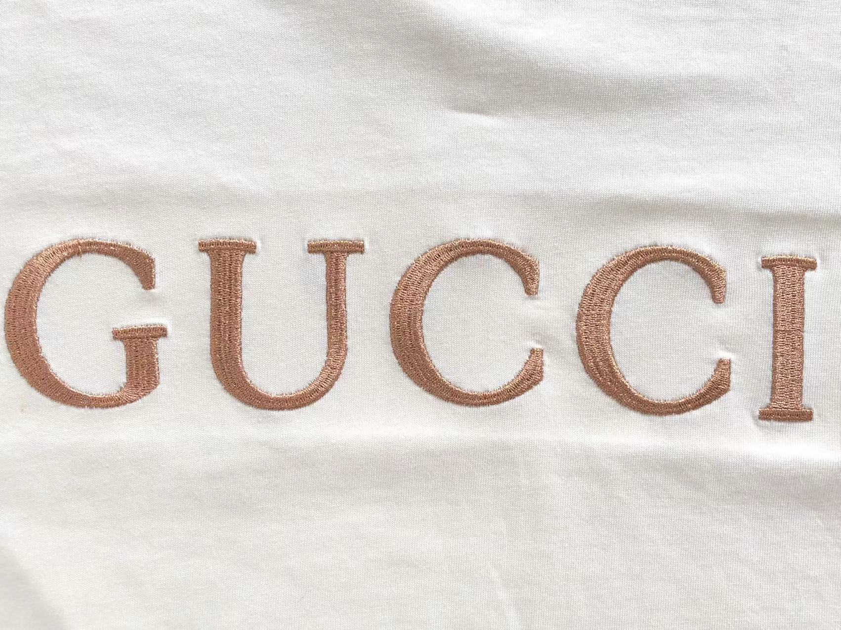 Gucci T-shirt