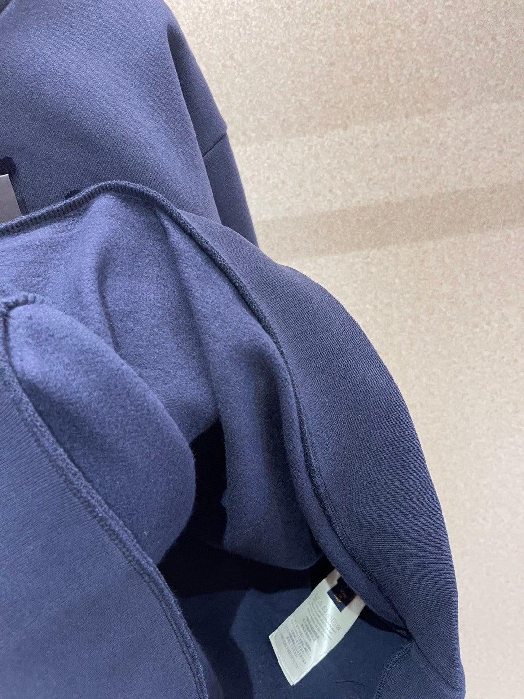 Louis Vuitton Sweatshirt