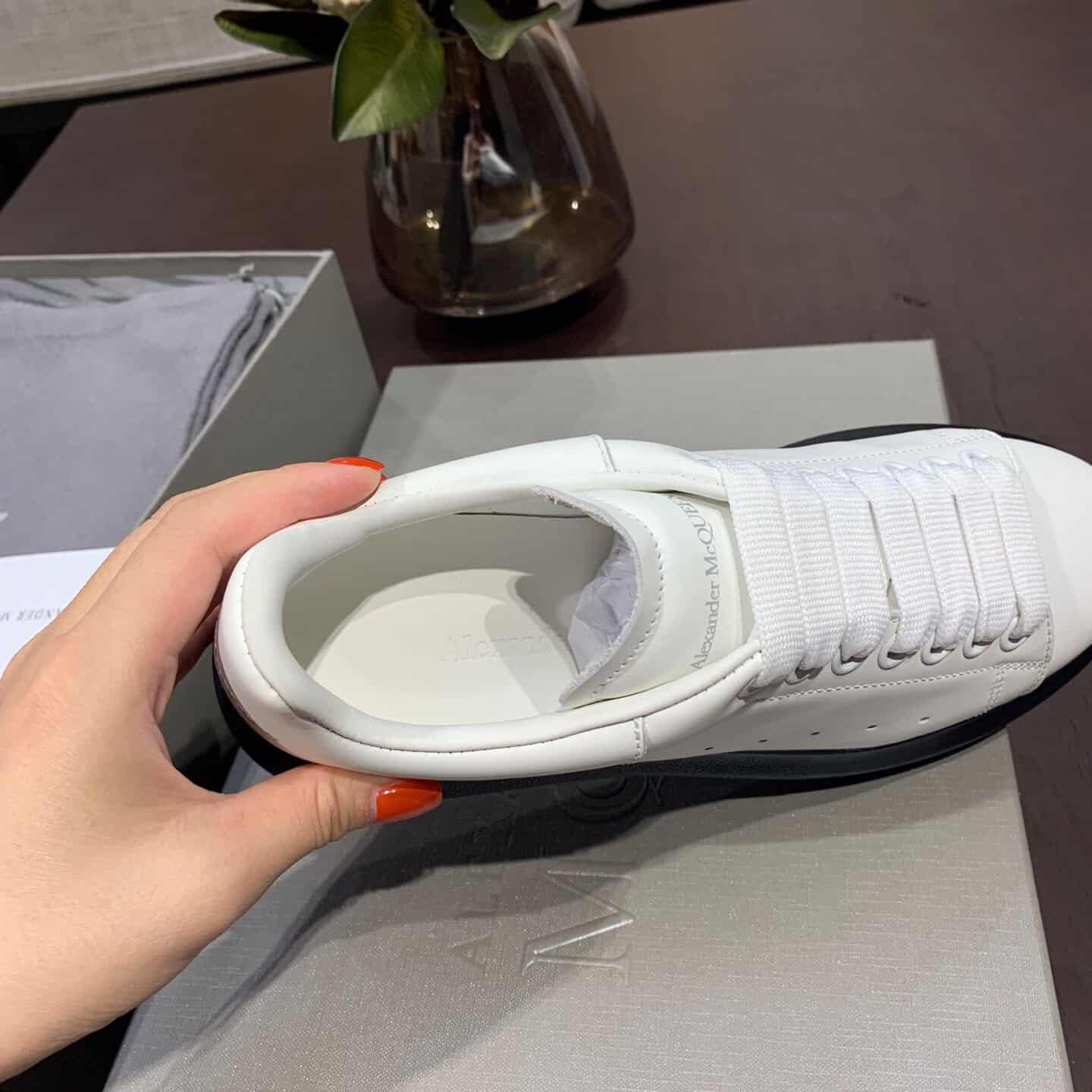 Alexander Mcqueen Sneaker Dupe - AM2