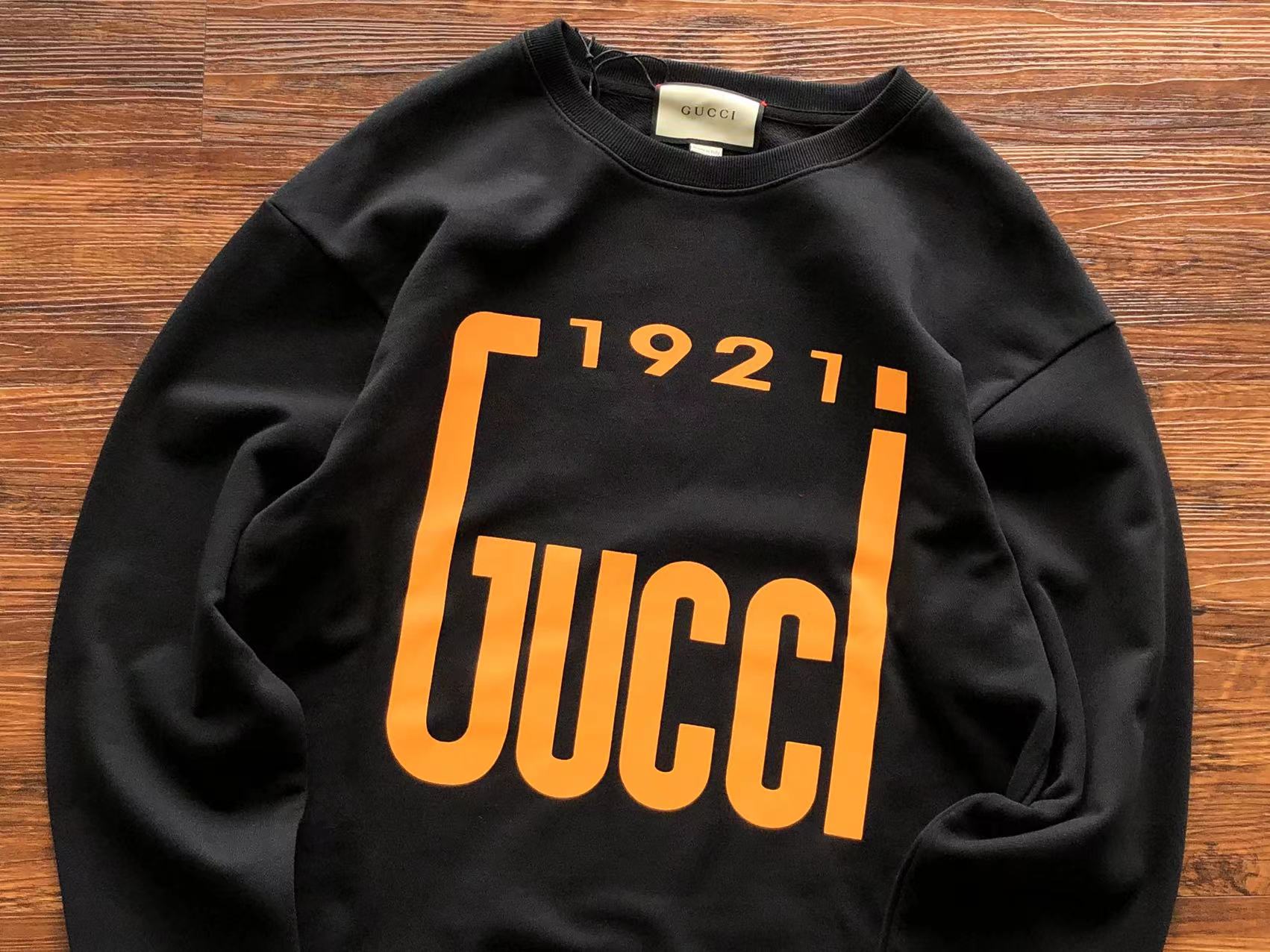 Gucci Sweatshirt