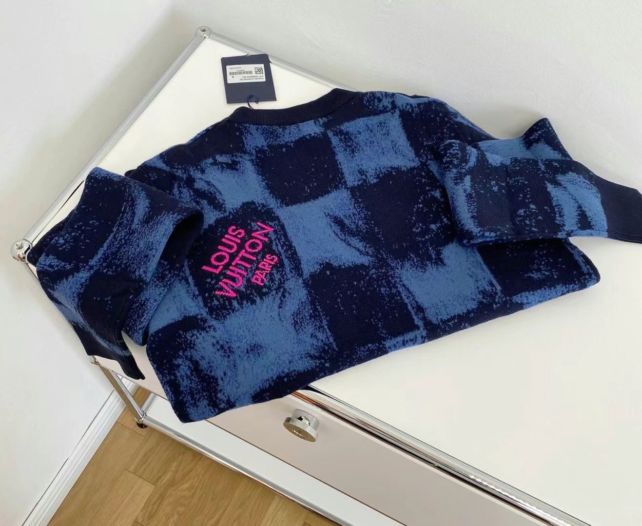 Louis Vuitton Sweatshirt